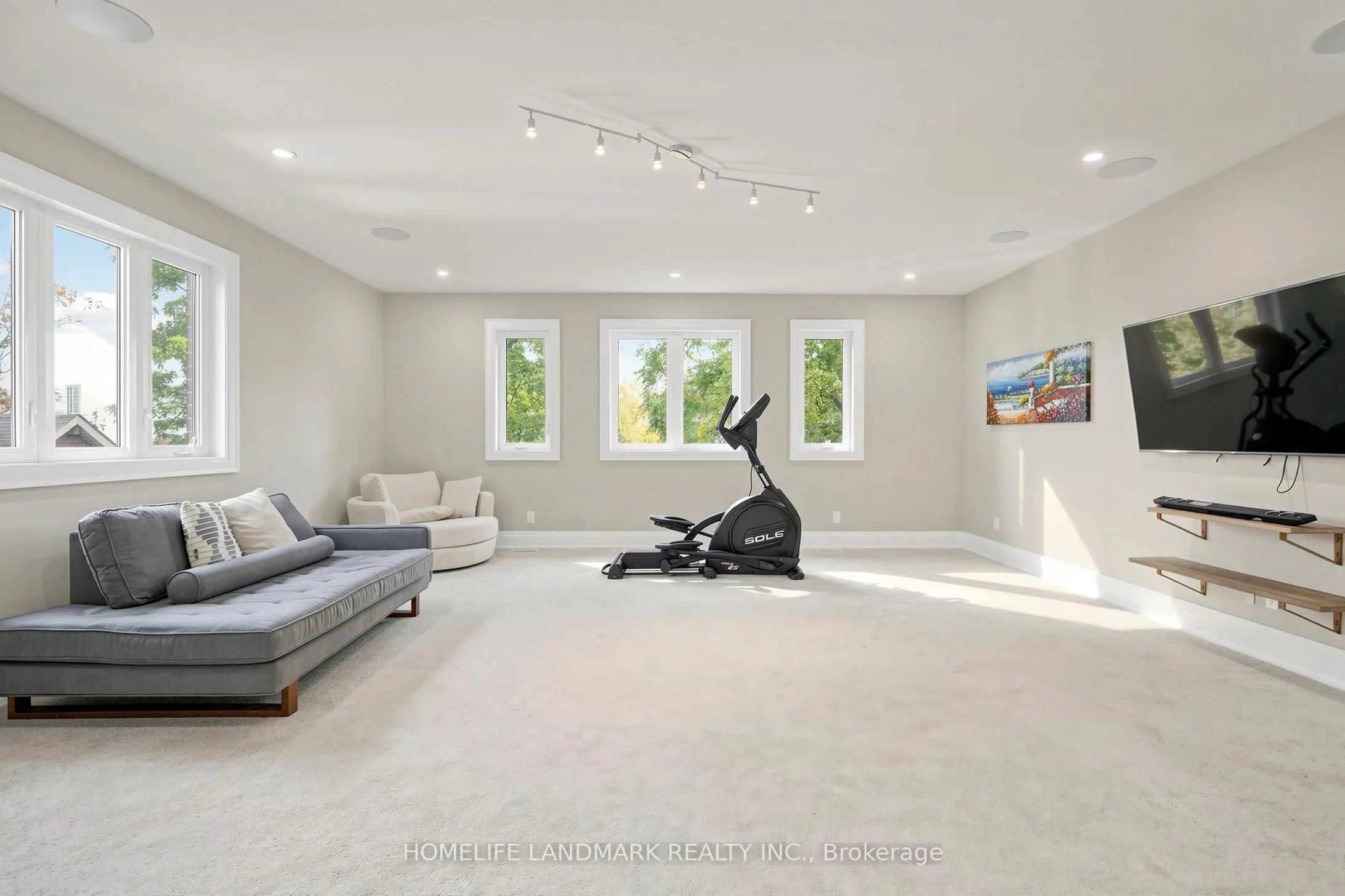 1047 Dunbarton Road