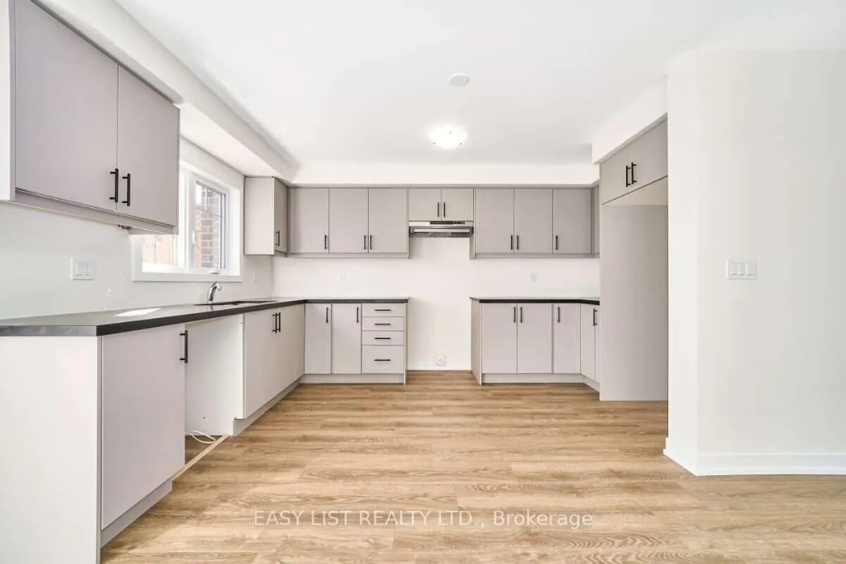 27 Addyman Crescent