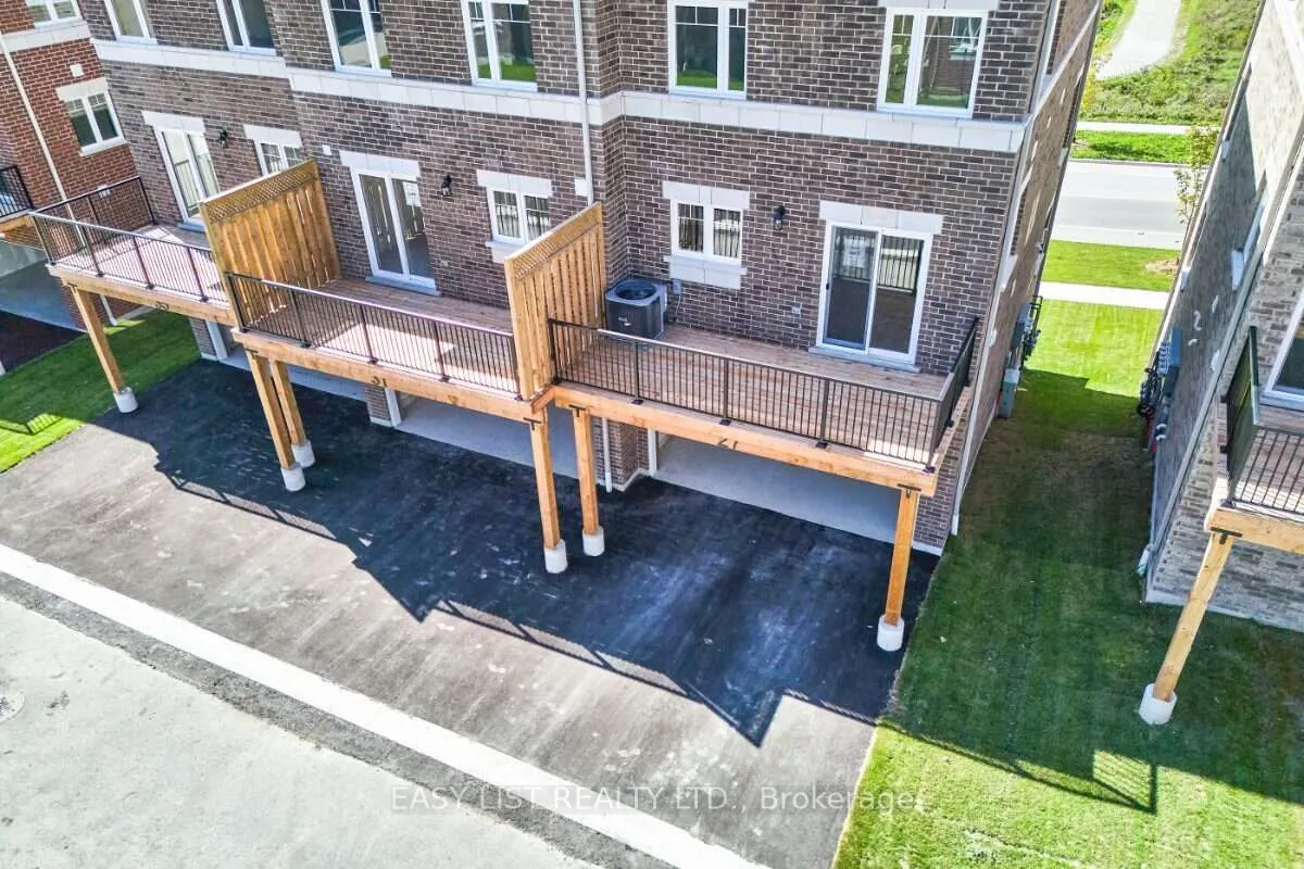 27 Addyman Crescent