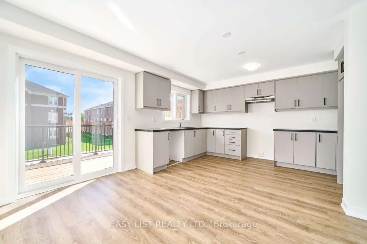 27 Addyman Crescent
