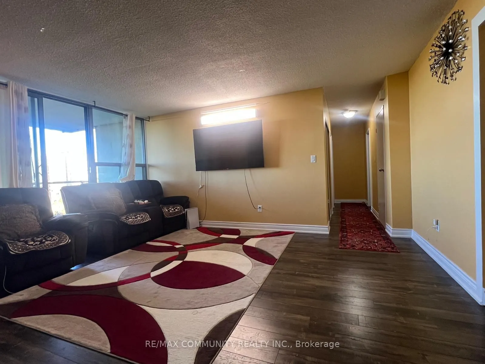 100 Wingarden Court #1008