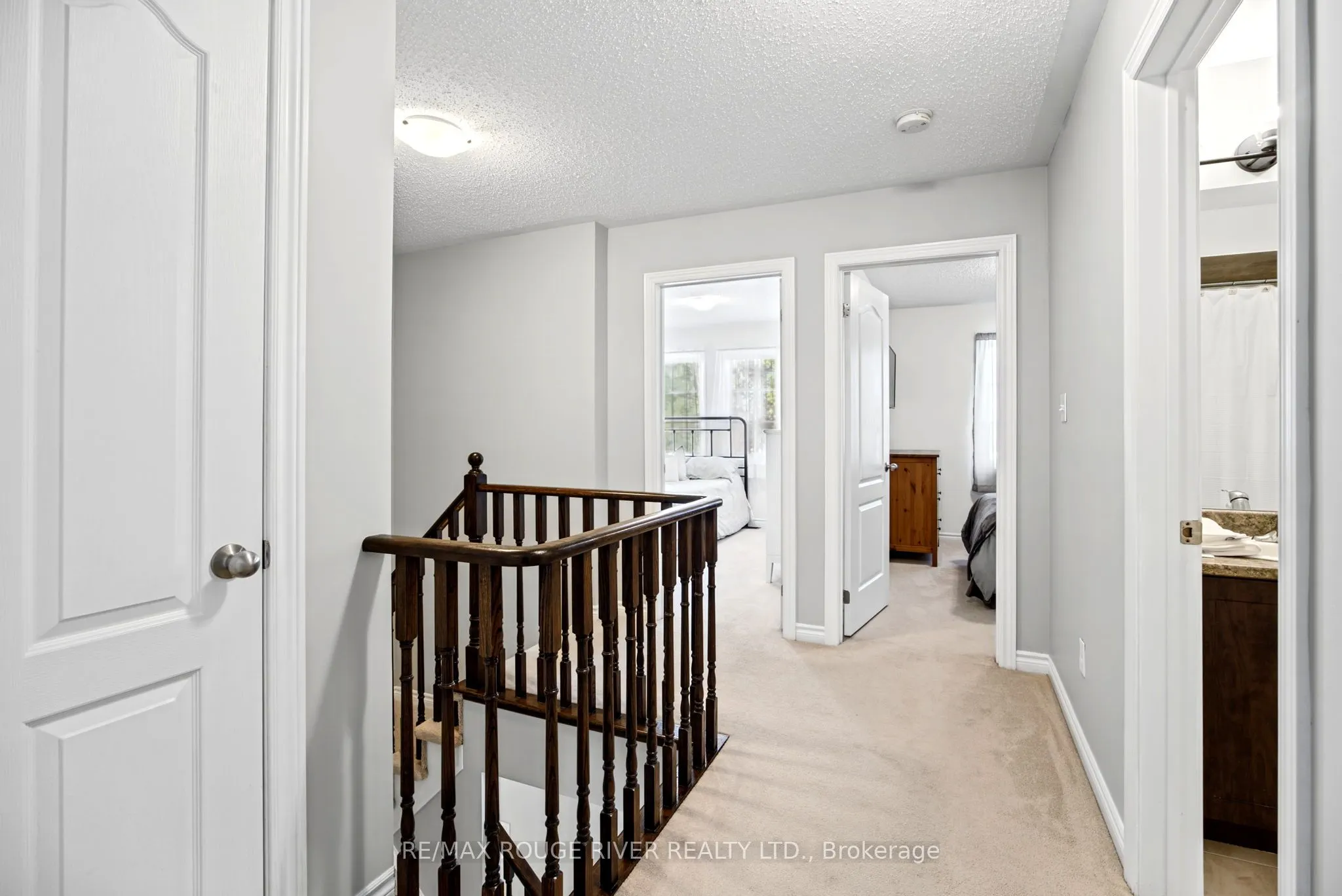 715 Grandview Street N #37