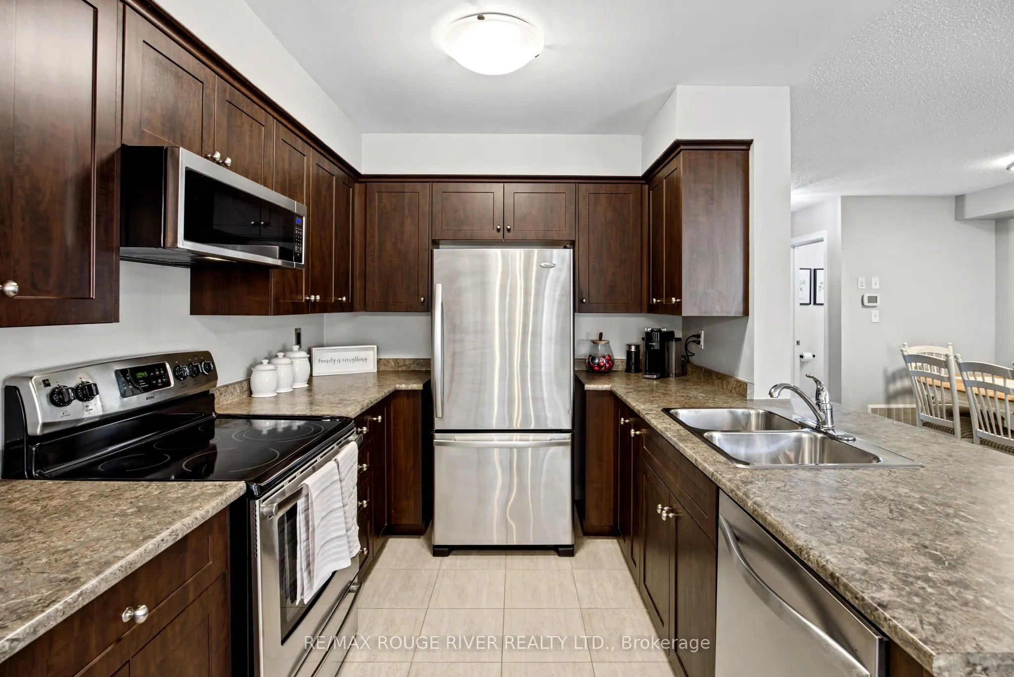 715 Grandview Street N #37