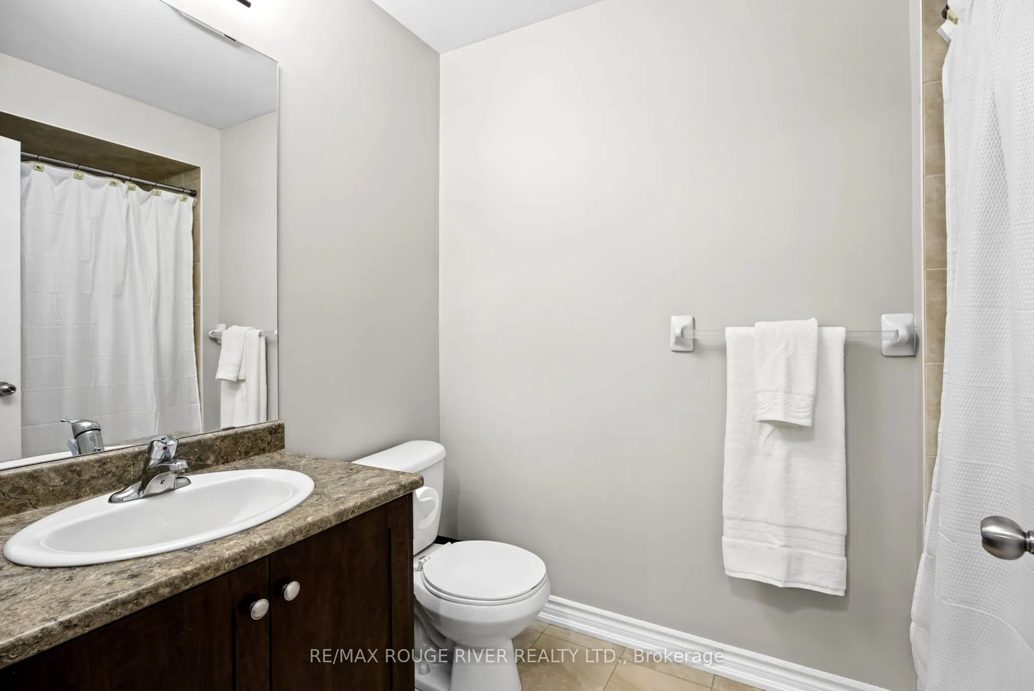715 Grandview Street N #37