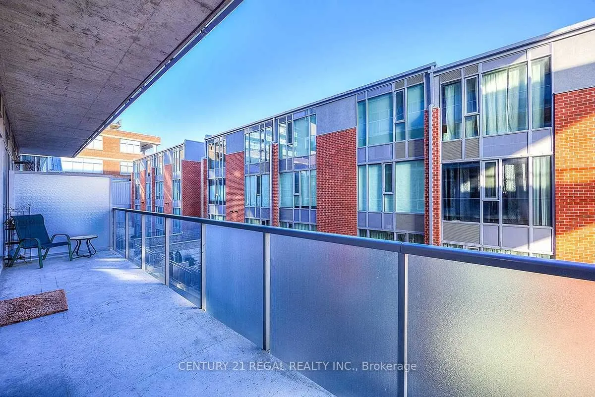 201 Carlaw Avenue #205