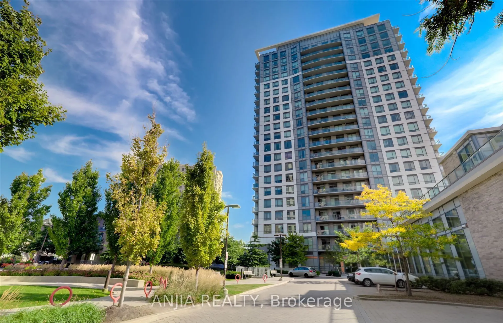 195 Bonis Avenue #912