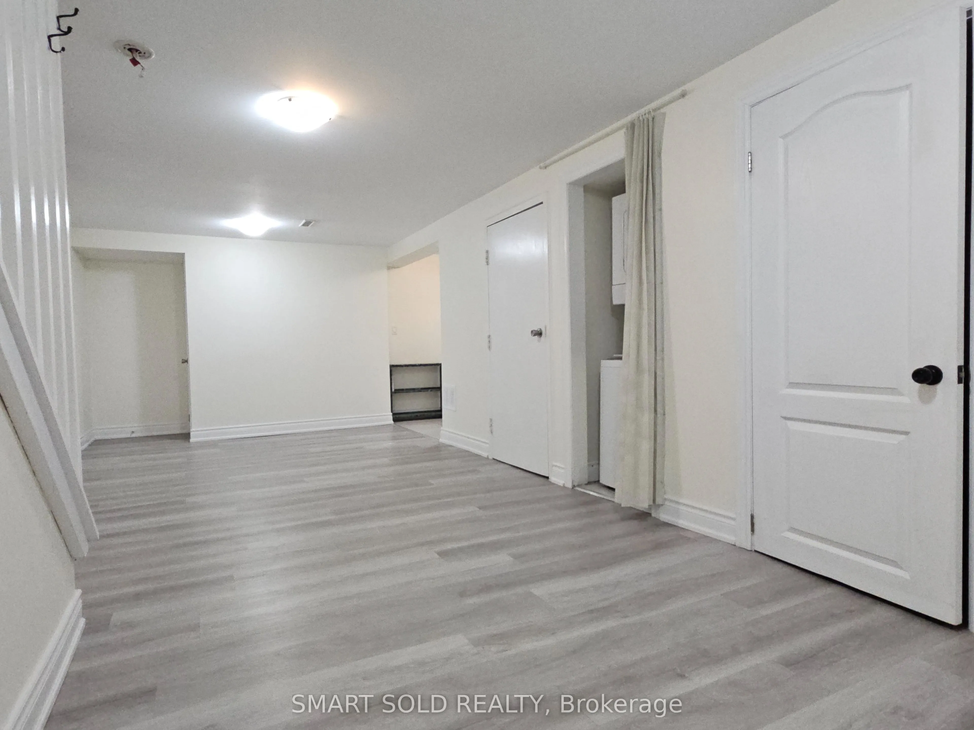 711 Dunlop Street W #Bssement