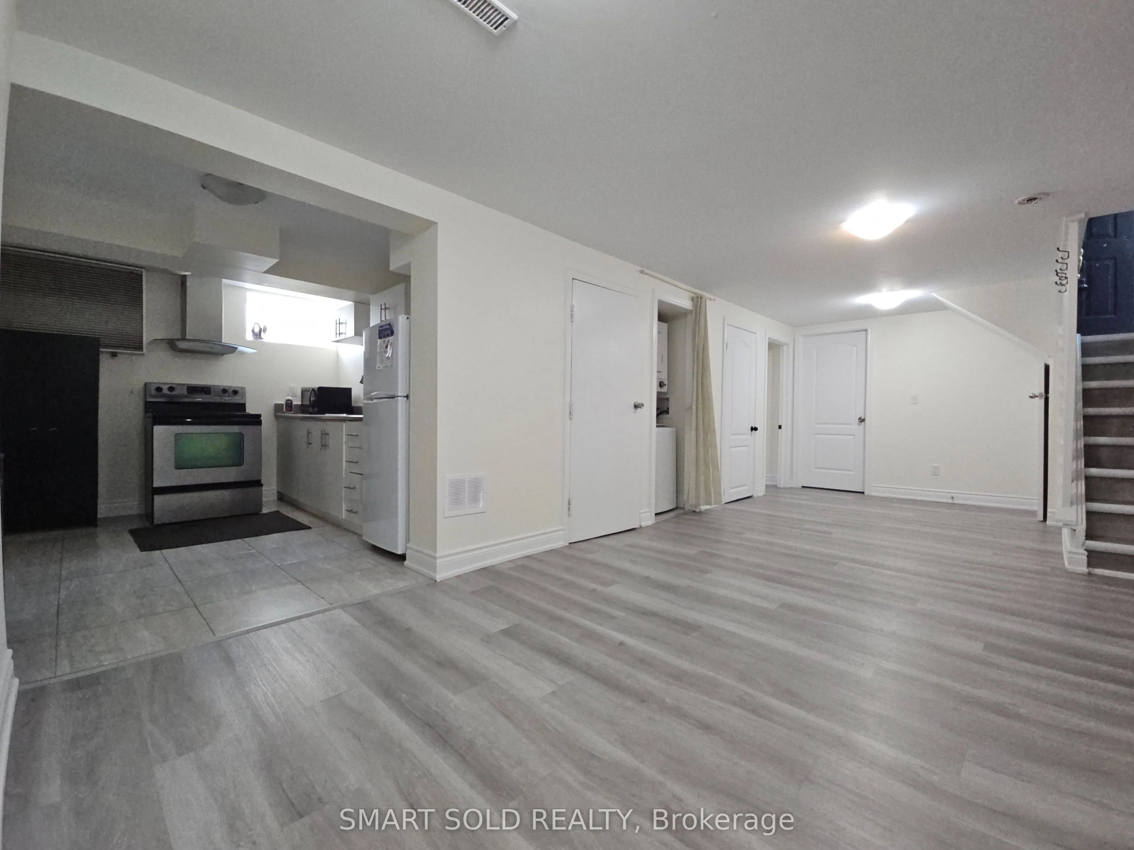 711 Dunlop Street W #Bssement