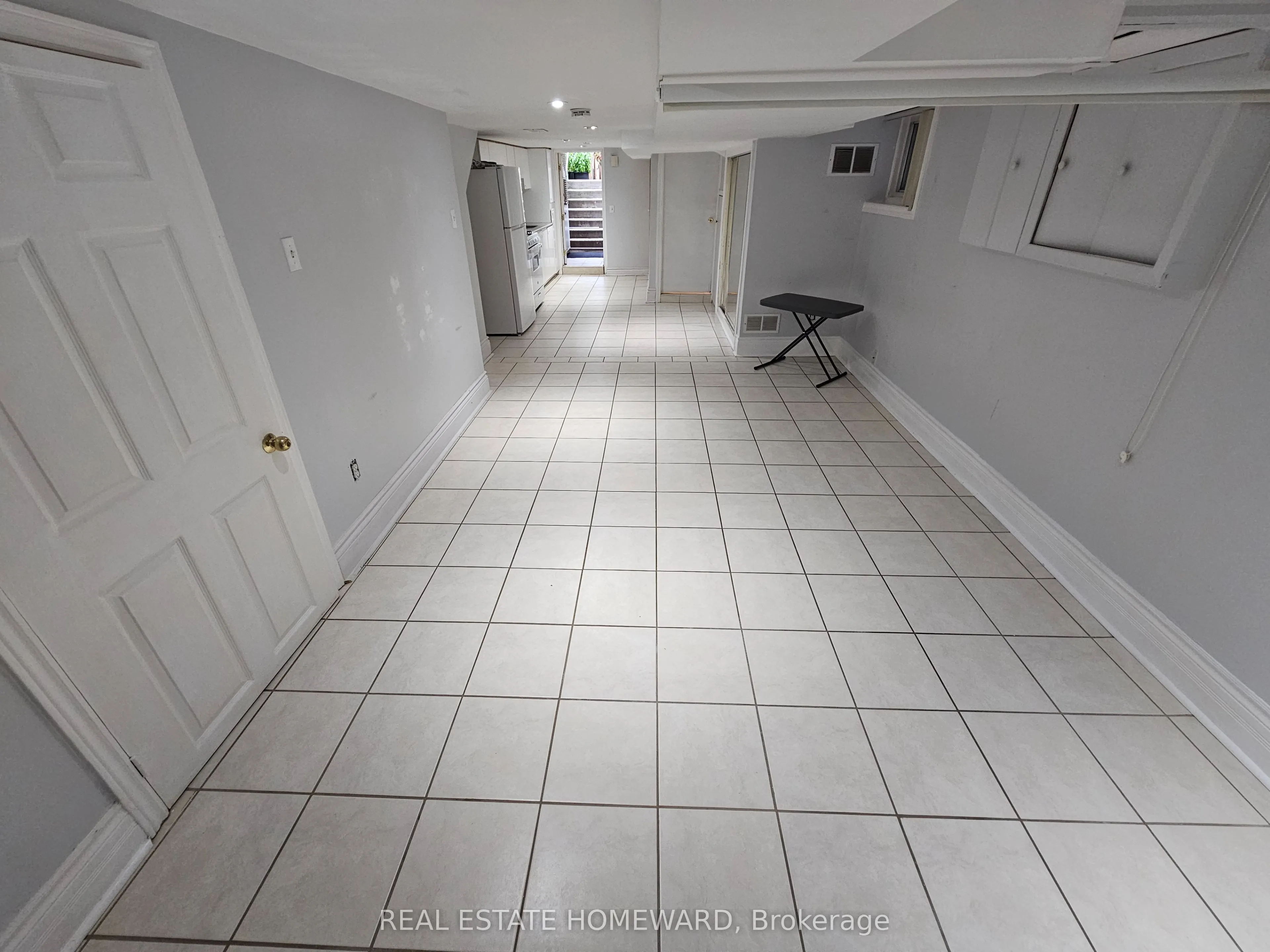 19 Keystone Avenue #Lower level