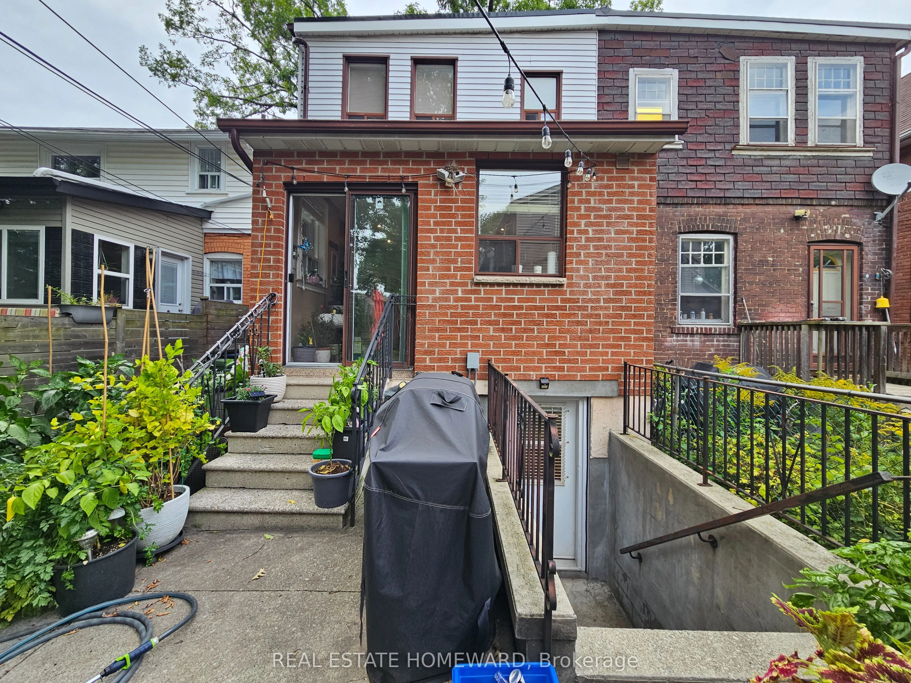 19 Keystone Avenue #Lower level