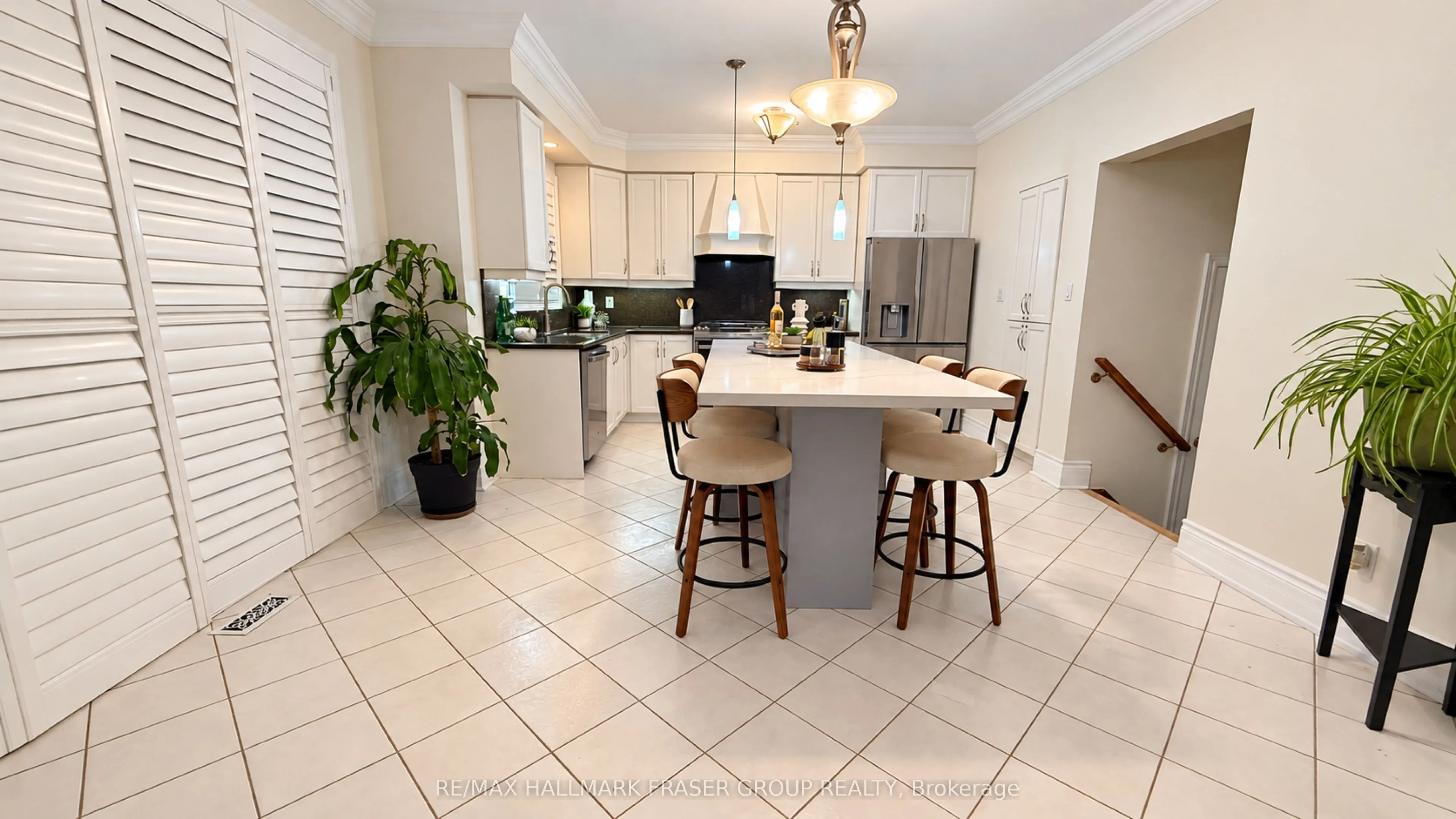 10 Weatherby Avenue
