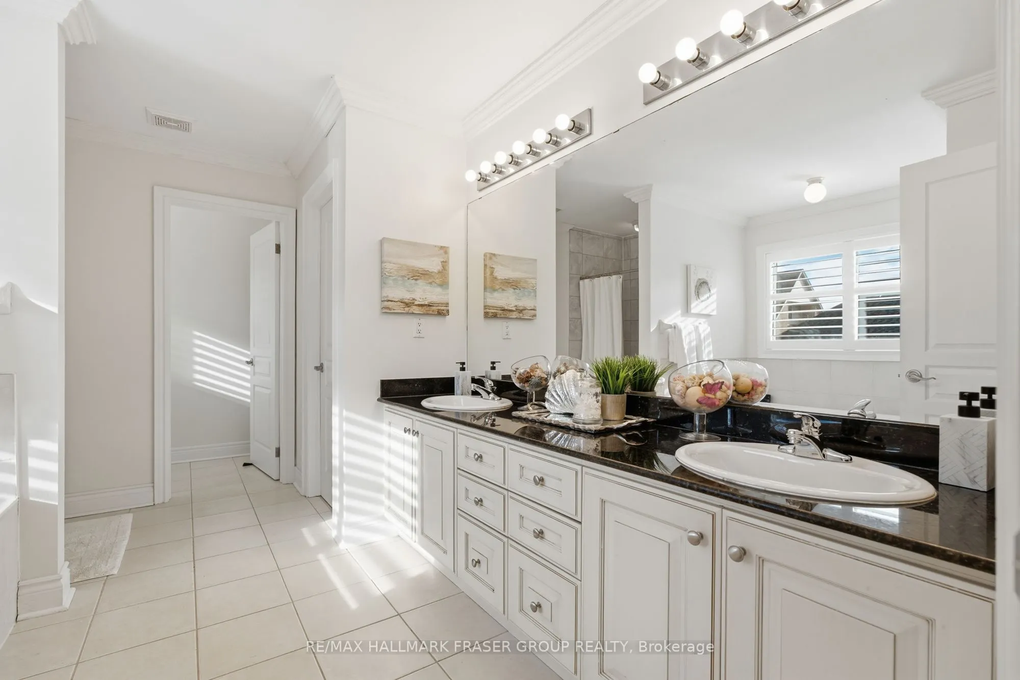 10 Weatherby Avenue
