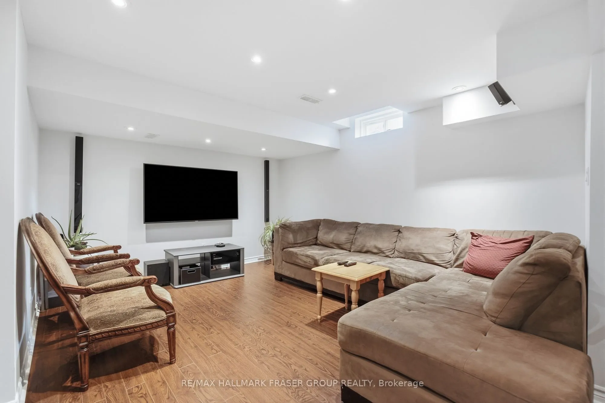 10 Weatherby Avenue