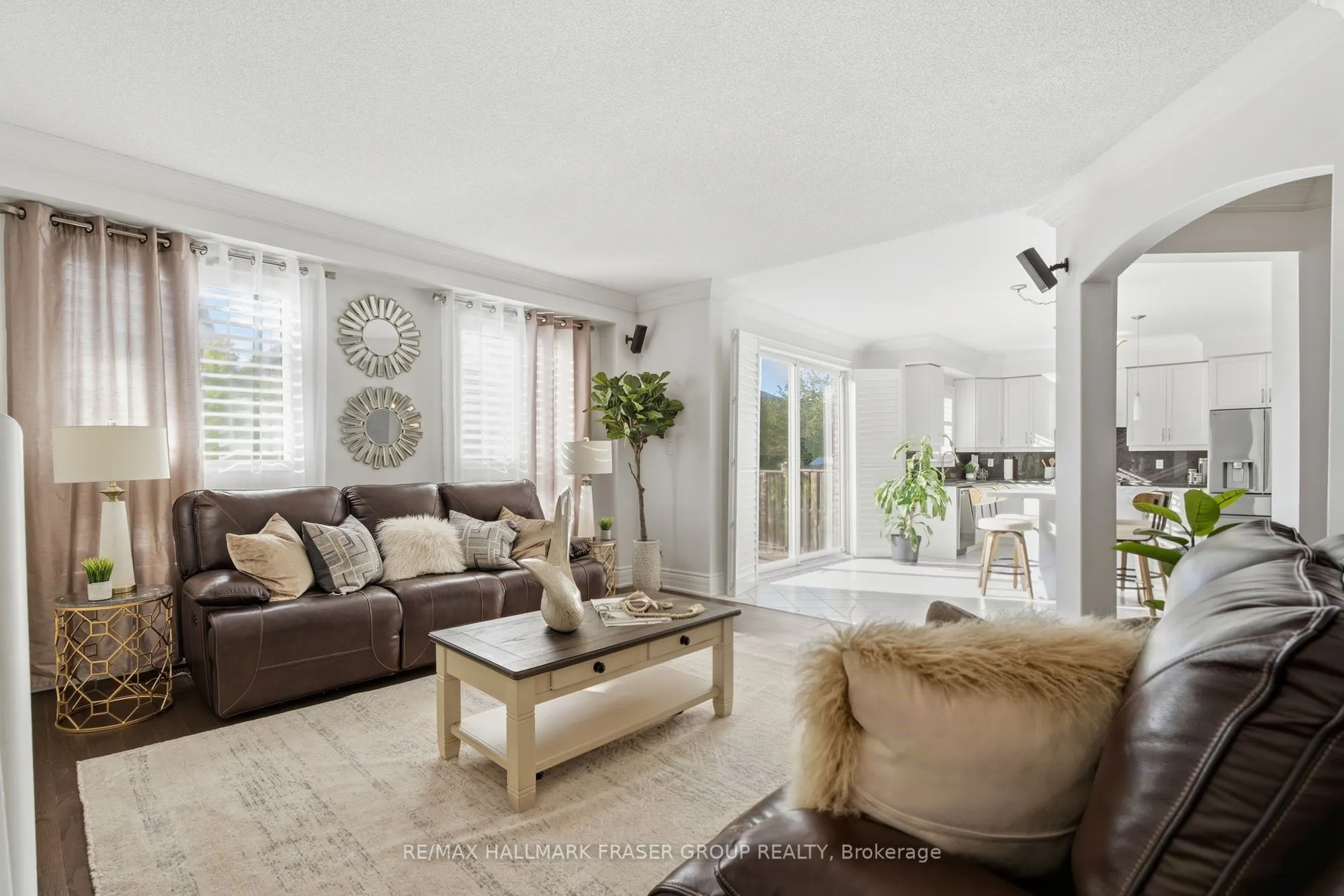 10 Weatherby Avenue