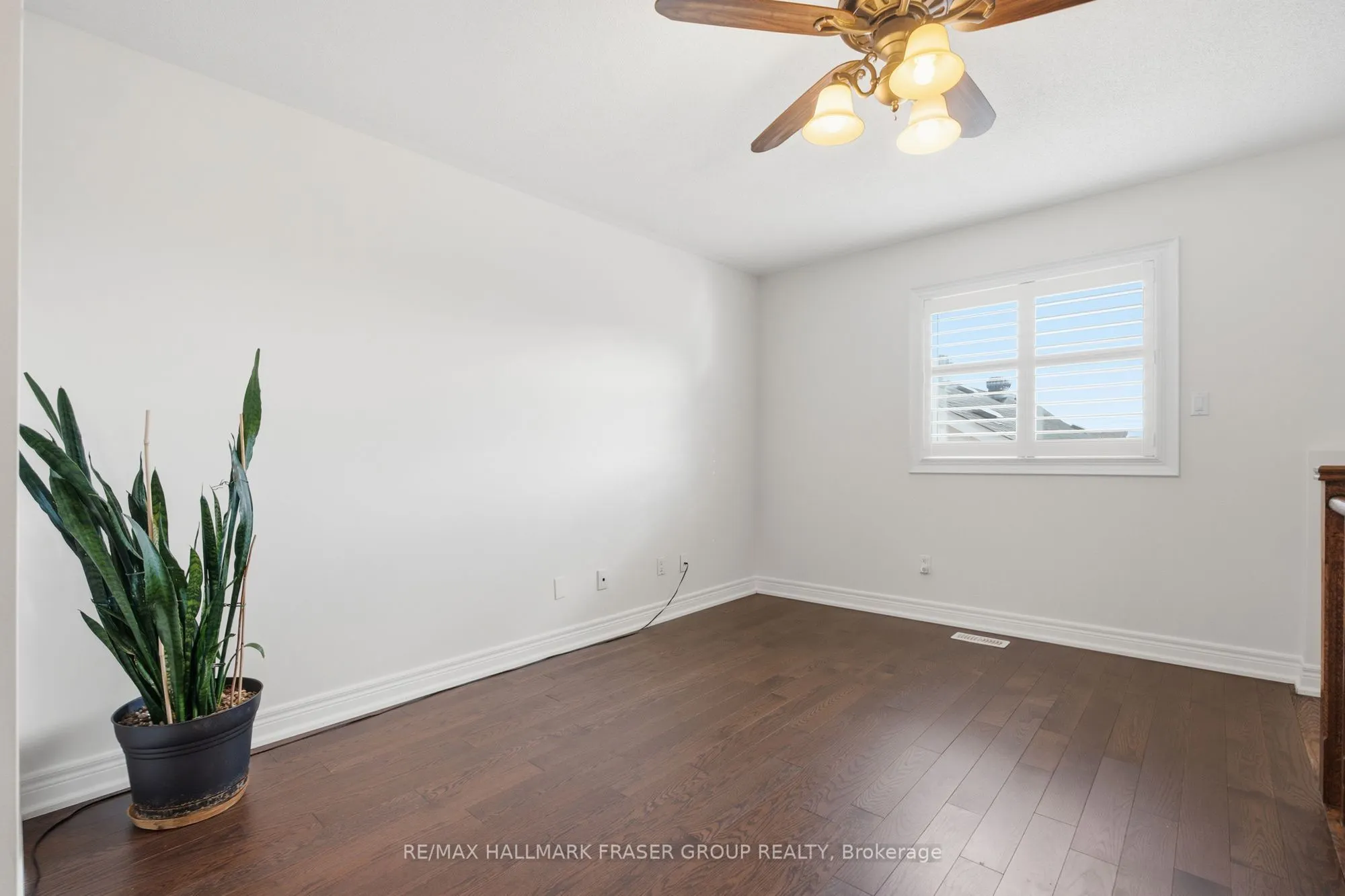 10 Weatherby Avenue