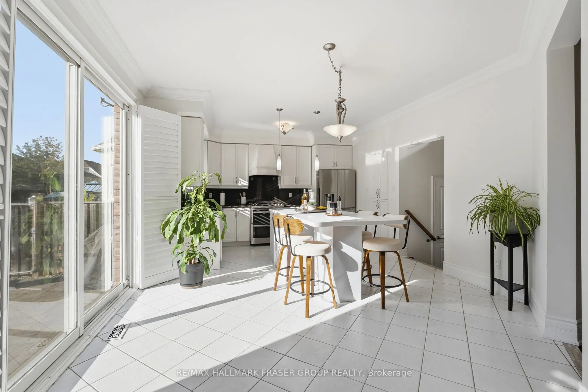 10 Weatherby Avenue