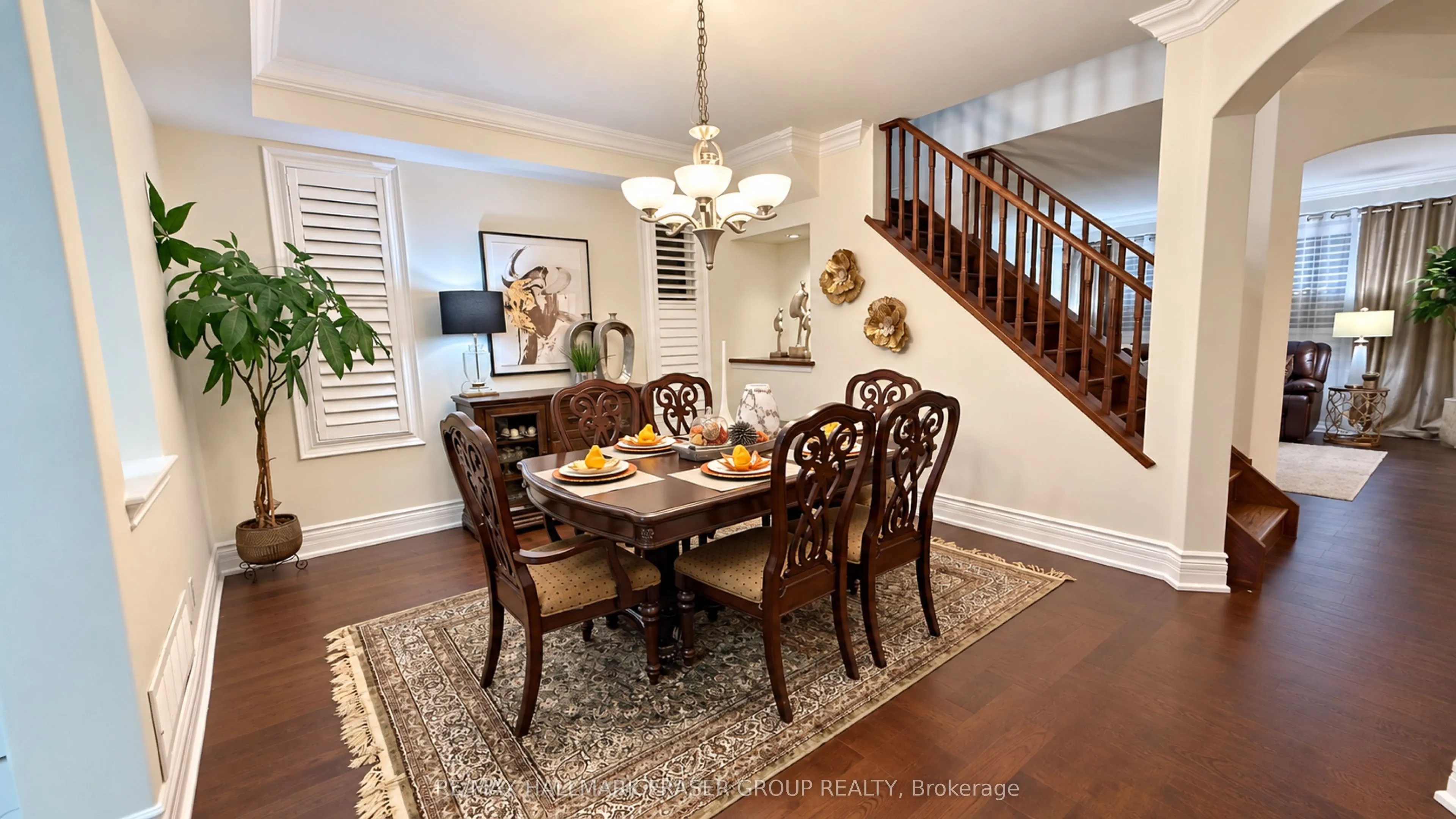 10 Weatherby Avenue