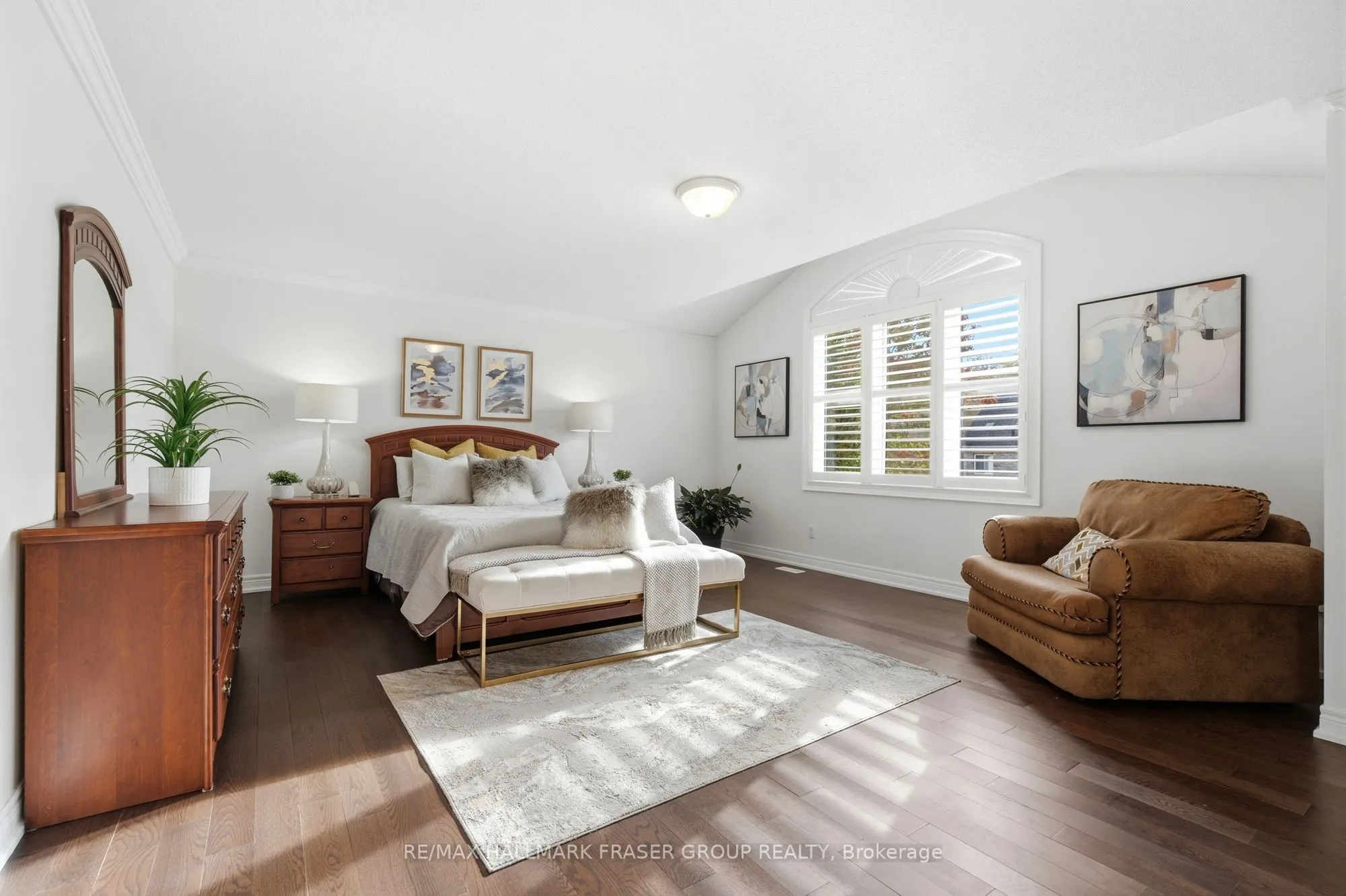 10 Weatherby Avenue