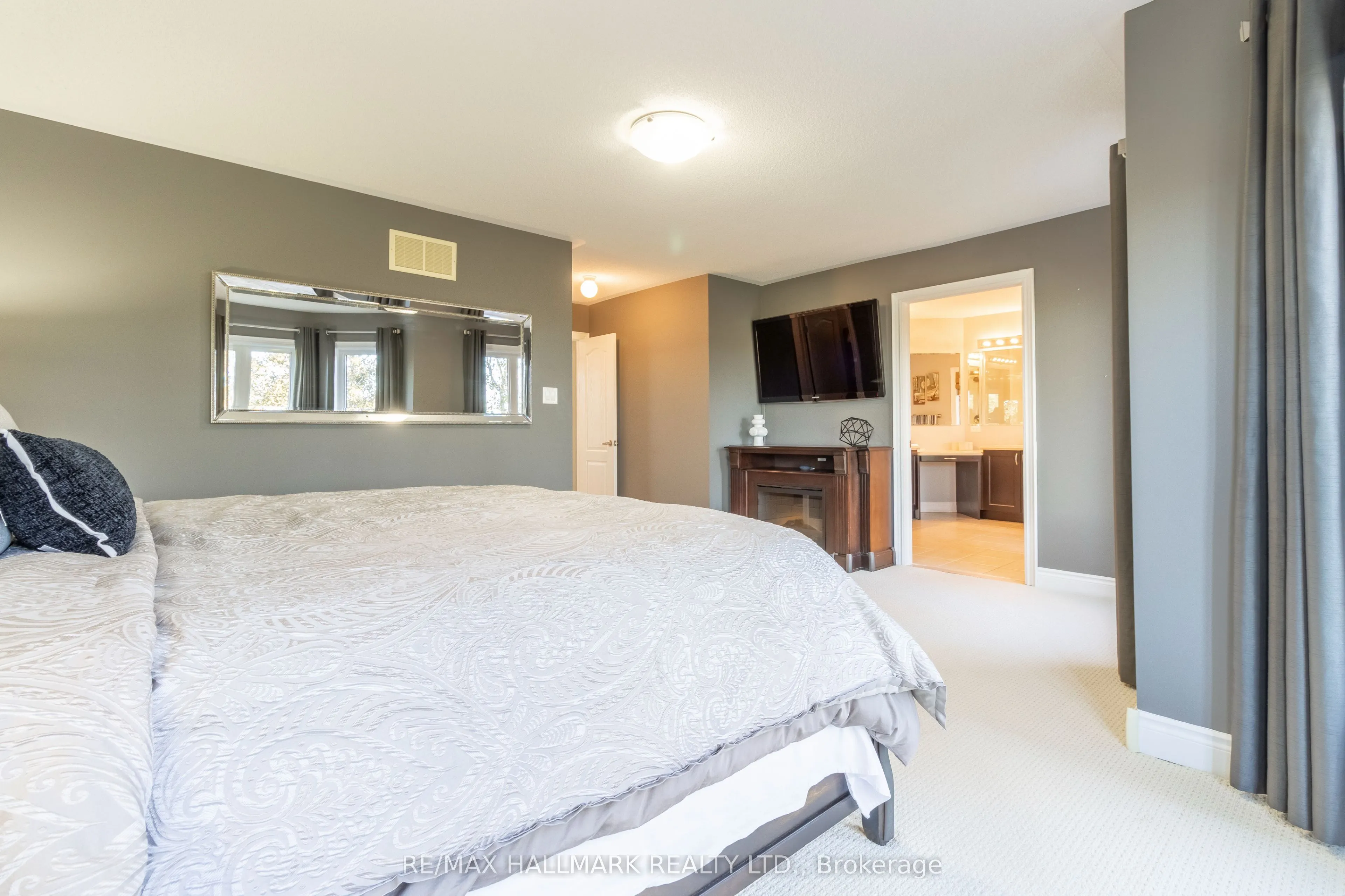 27 Beverton Crescent