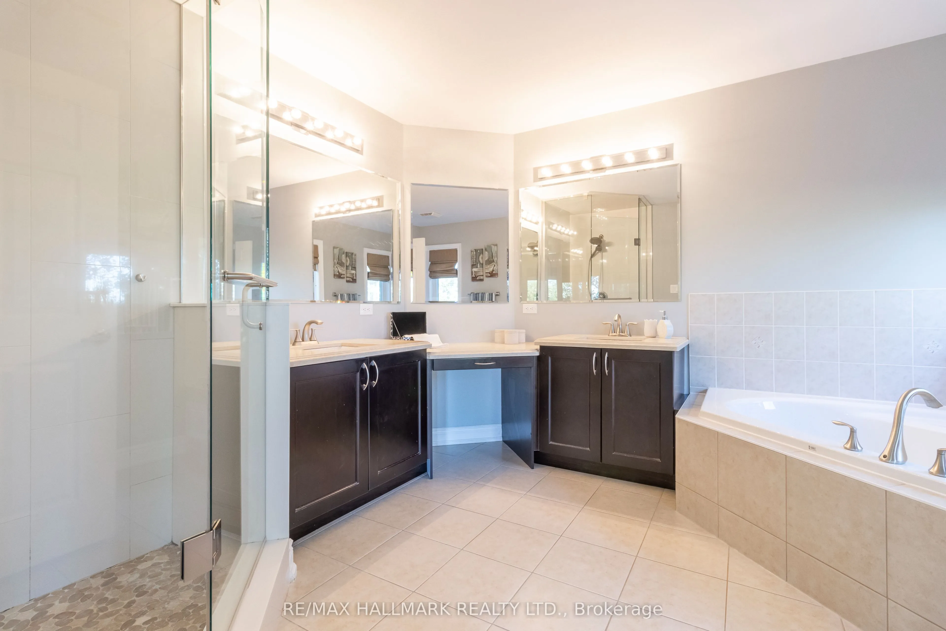 27 Beverton Crescent