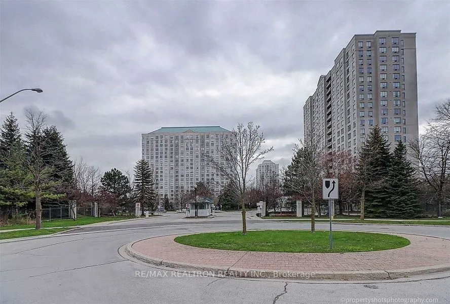 2627 Mccowan Road #808