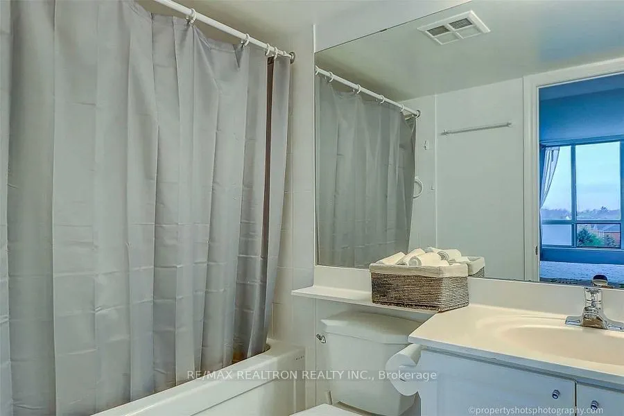 2627 Mccowan Road #808