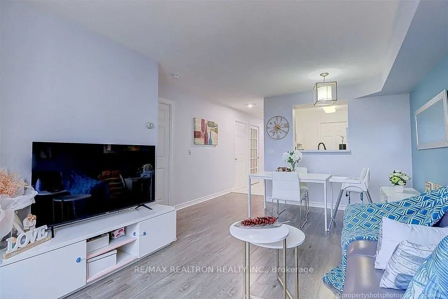 2627 Mccowan Road #808
