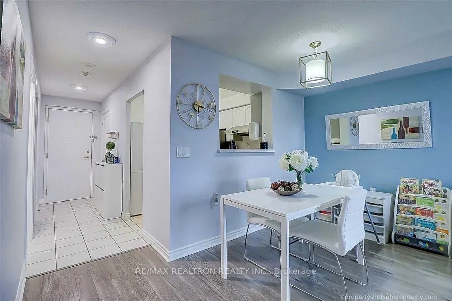 2627 Mccowan Road #808