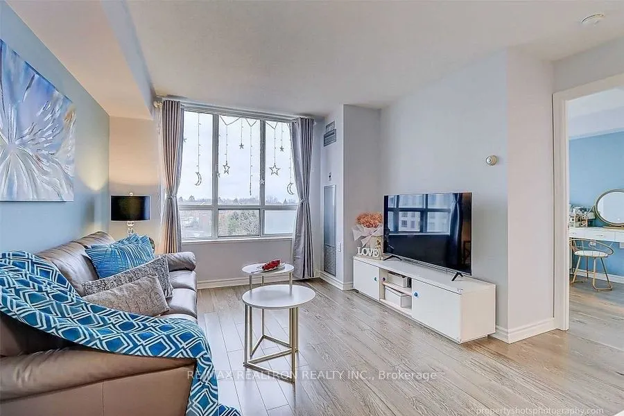 2627 Mccowan Road #808