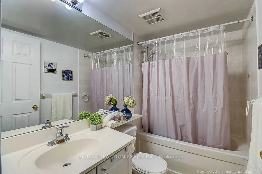 2627 Mccowan Road #808