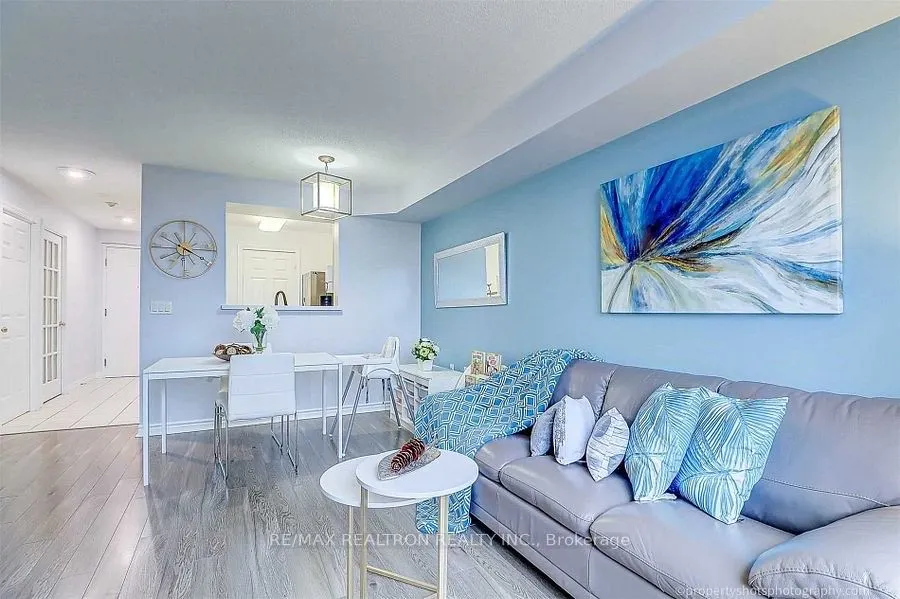 2627 Mccowan Road #808