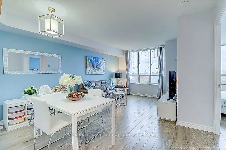 2627 Mccowan Road #808