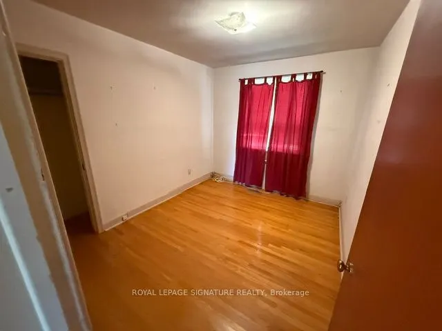 16 Hoshlega Drive