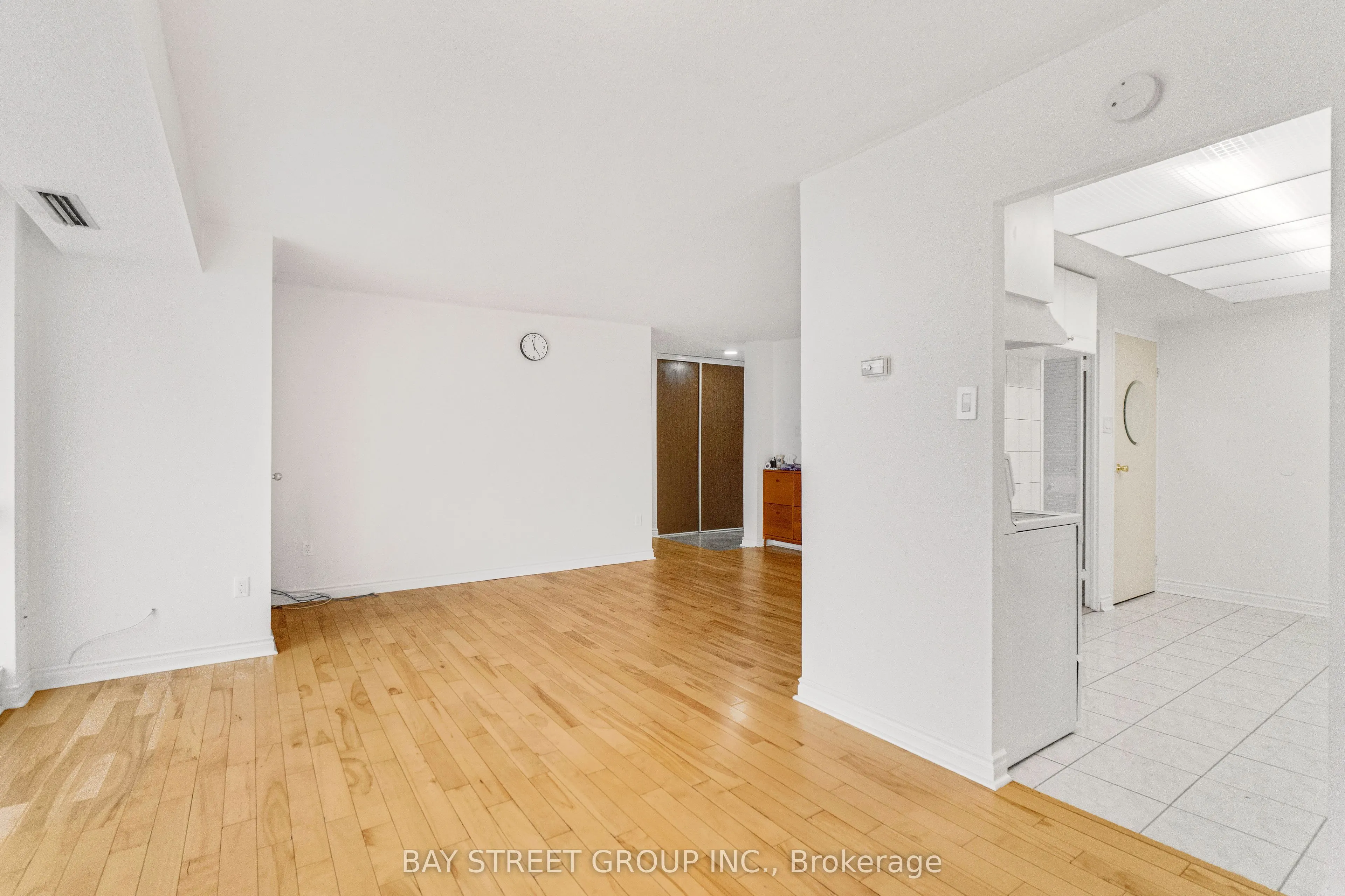 10 Stonehill Court #1207