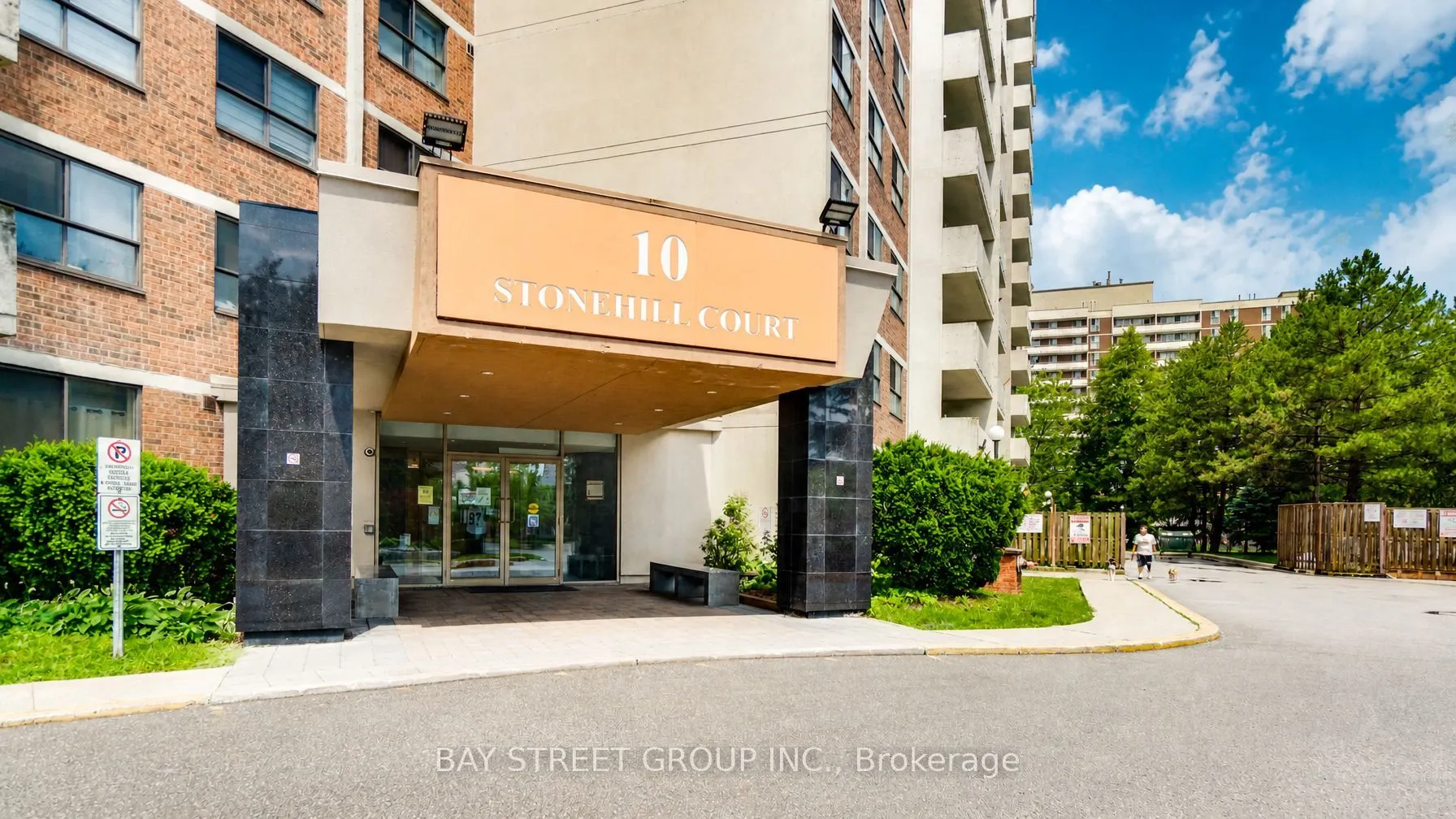10 Stonehill Court #1207