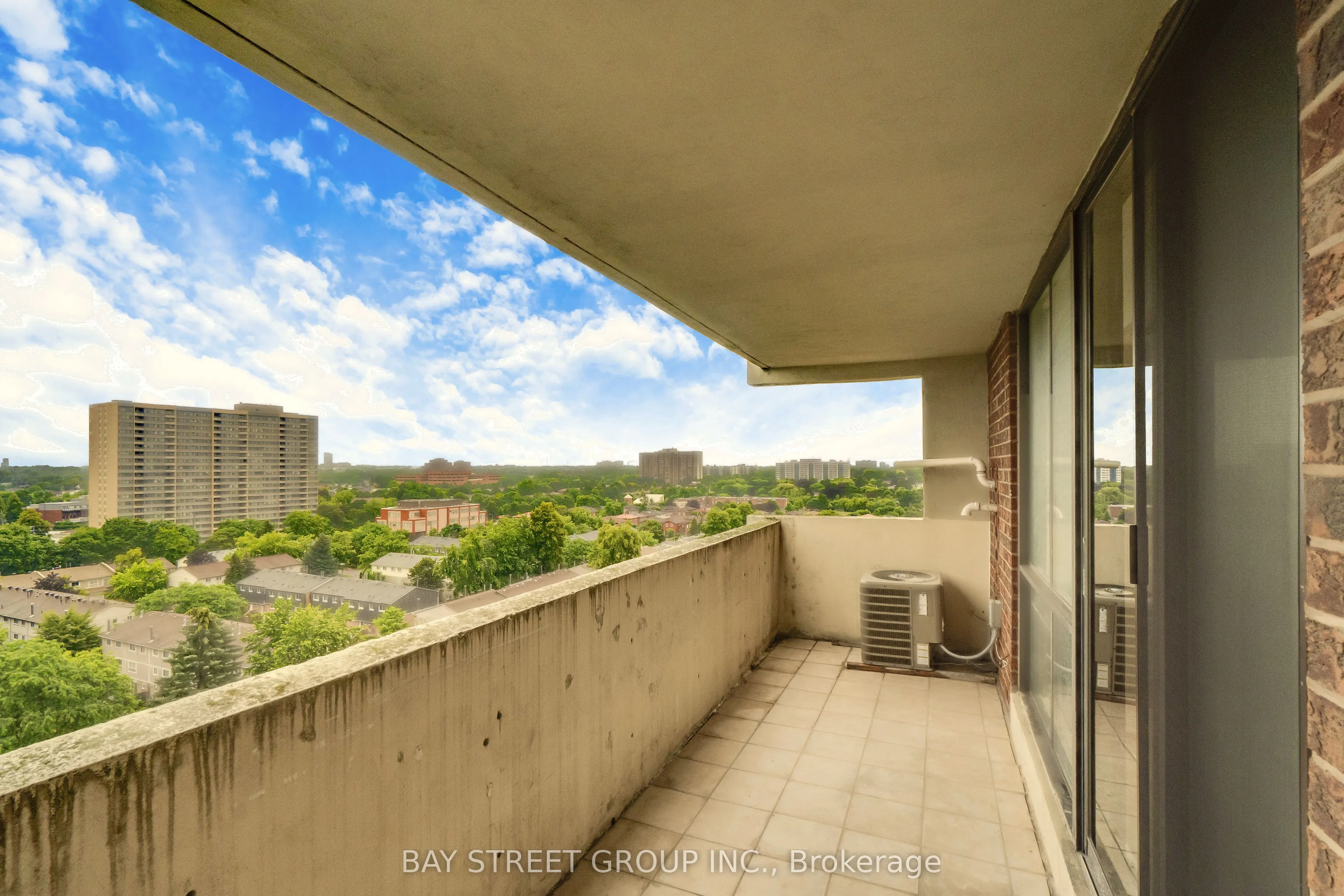 10 Stonehill Court #1207