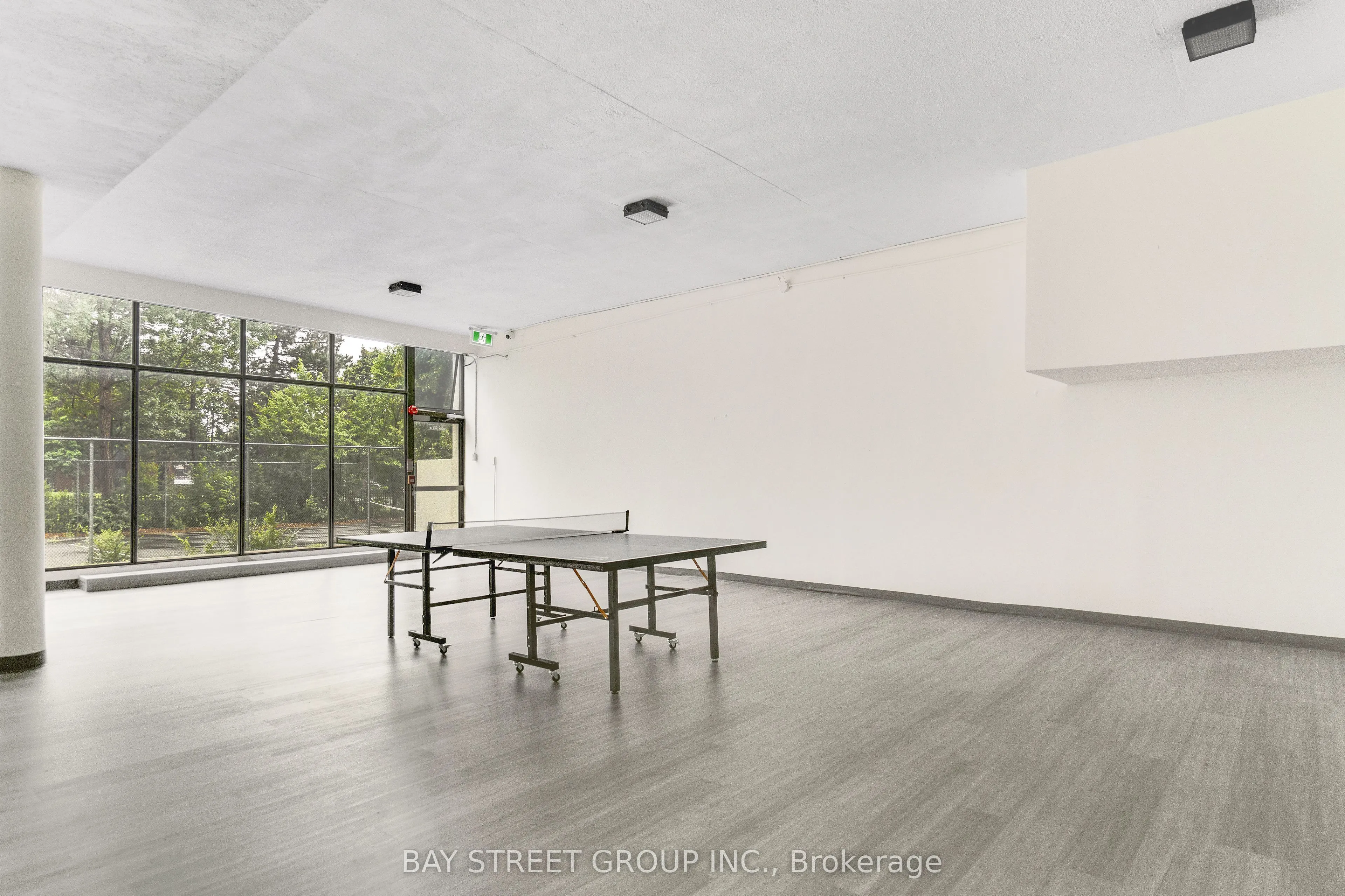 10 Stonehill Court #1207