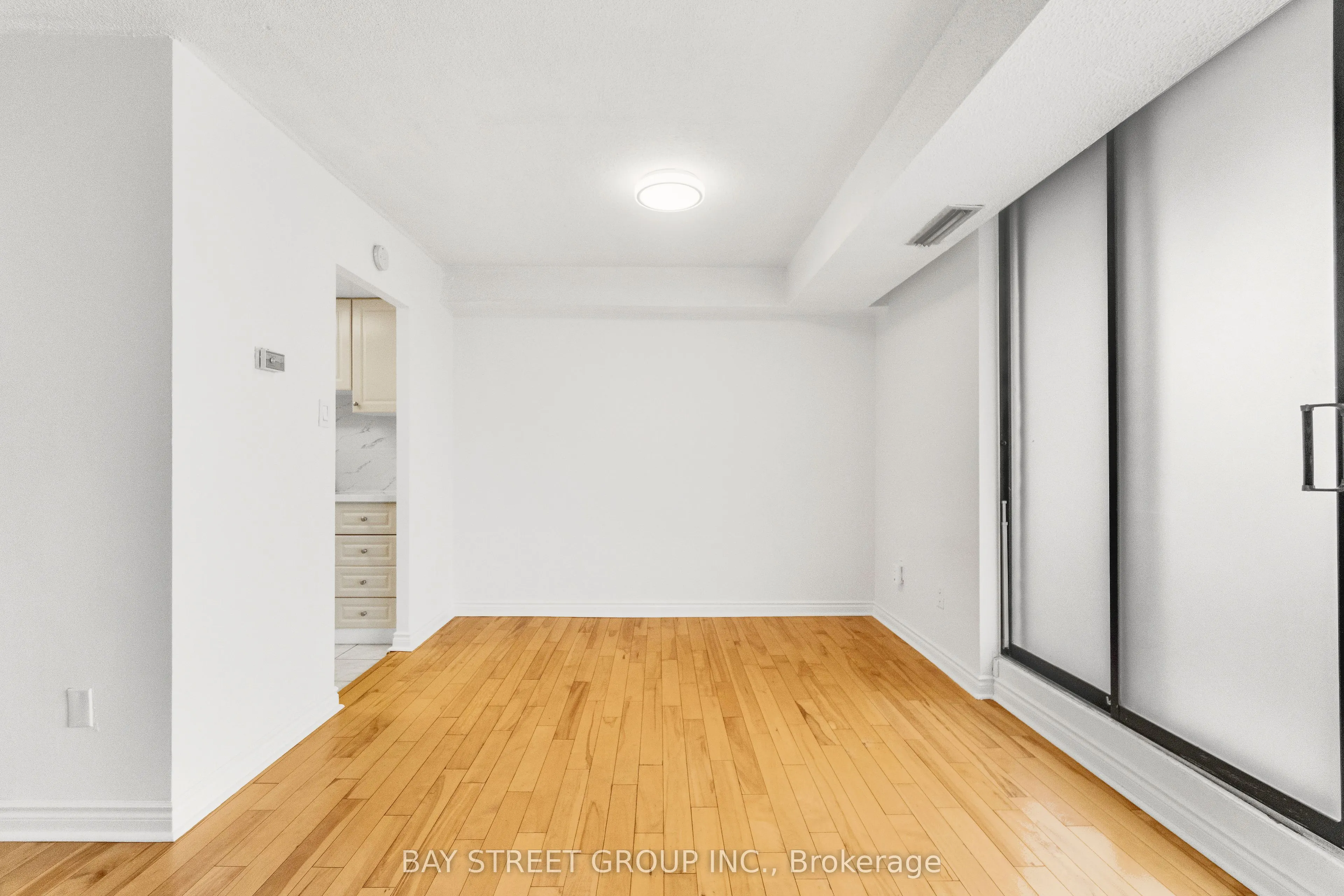 10 Stonehill Court #1207