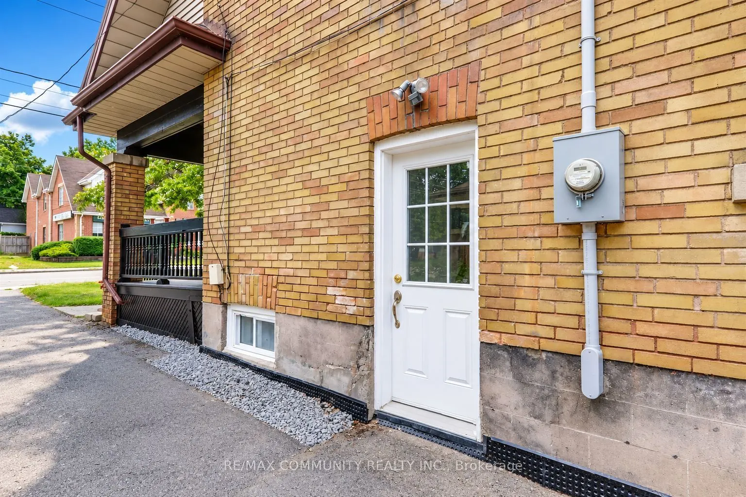 507 Brock Street S #BSMT