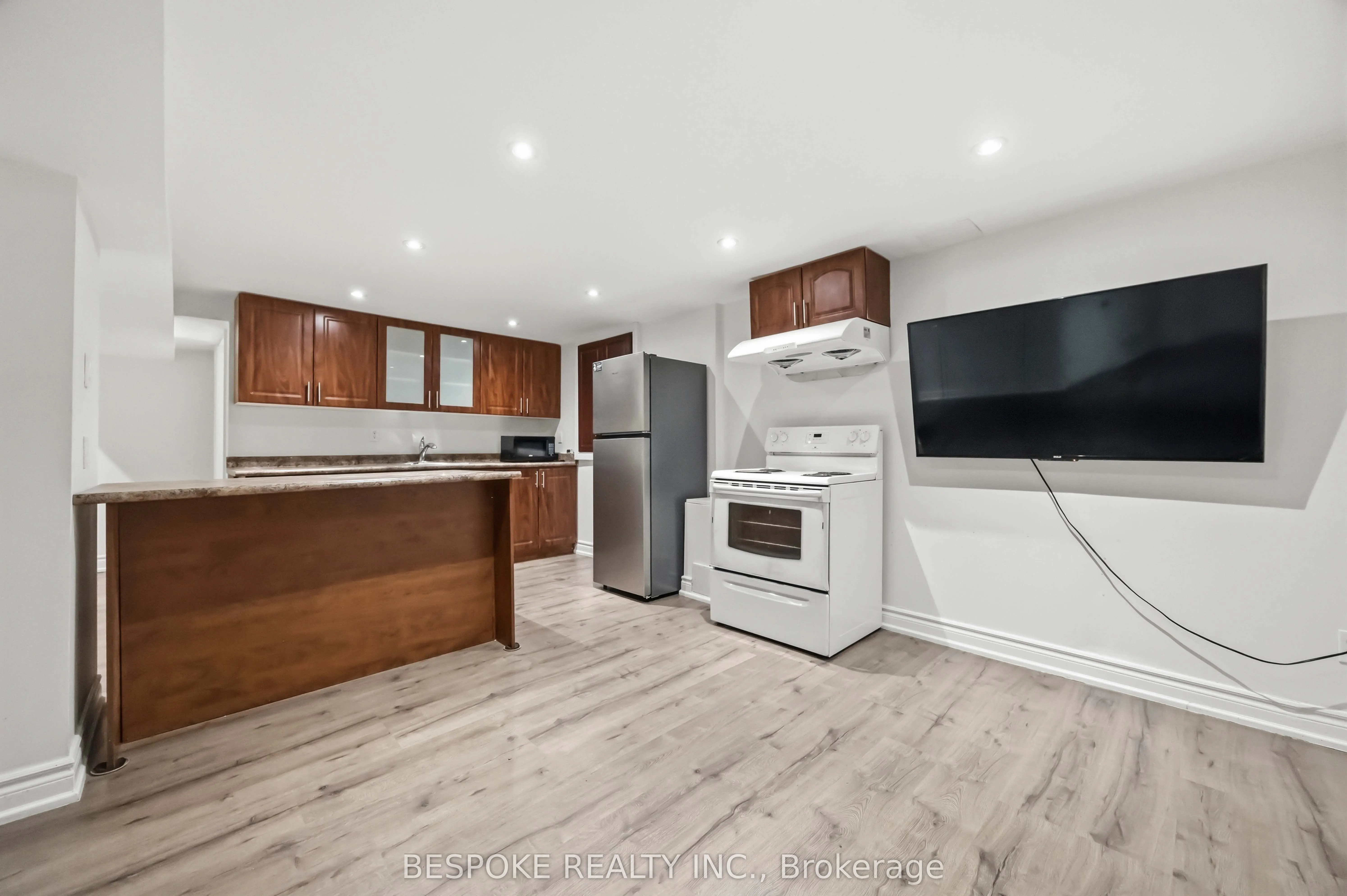 54 Mcinnes Crescent #Bsmt