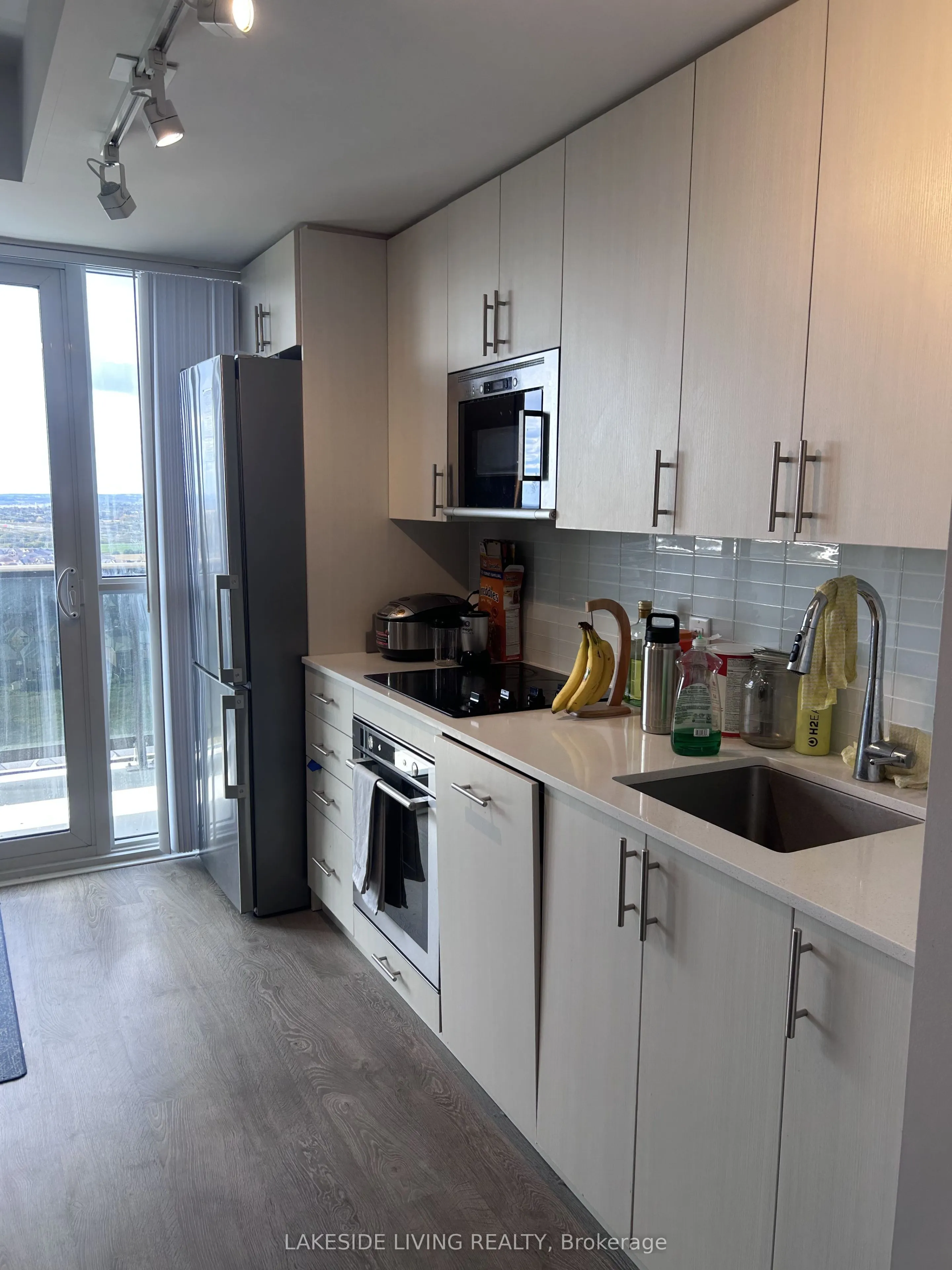 2550 Simcoe Street N #2201