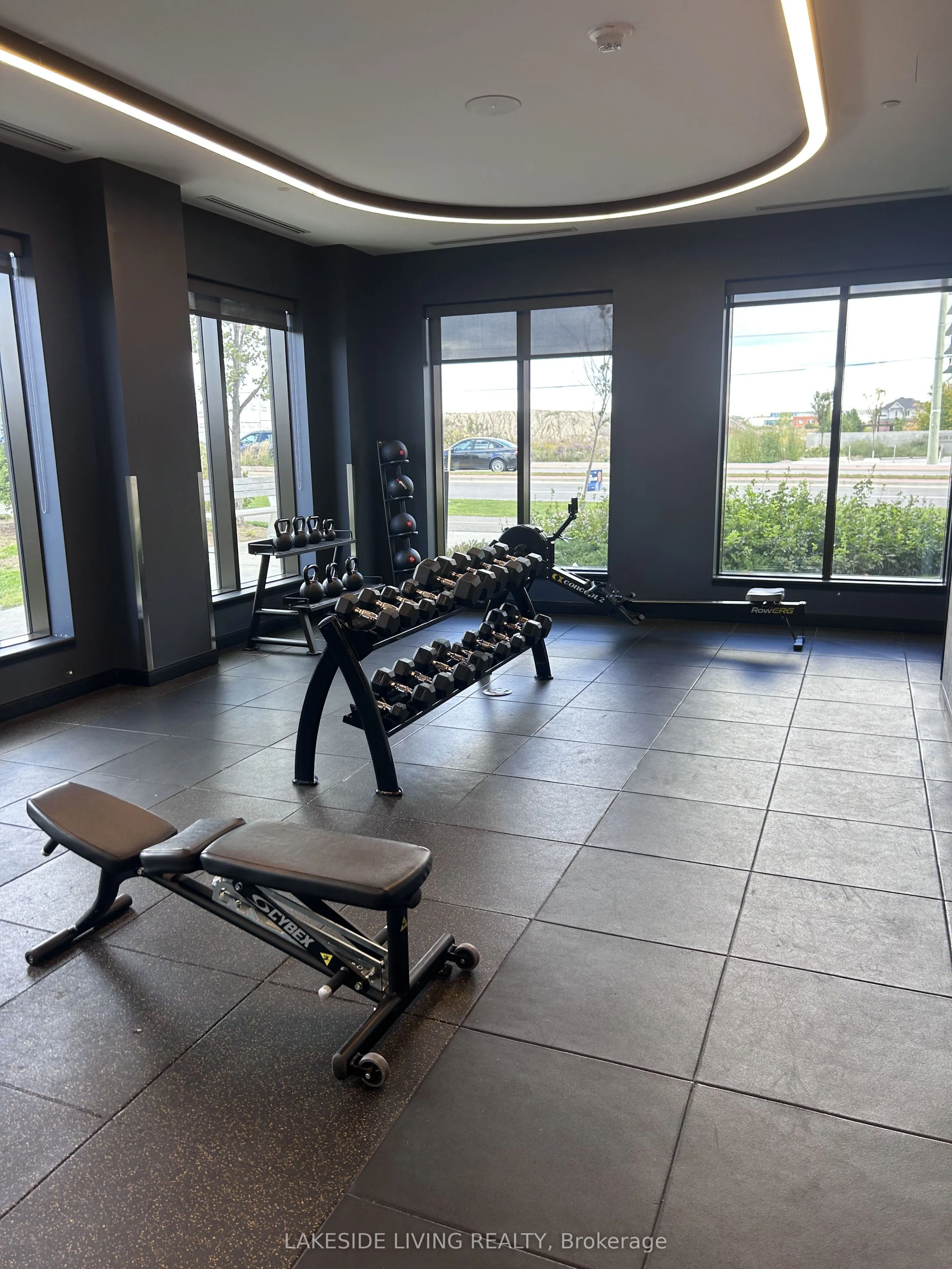 2550 Simcoe Street N #2201