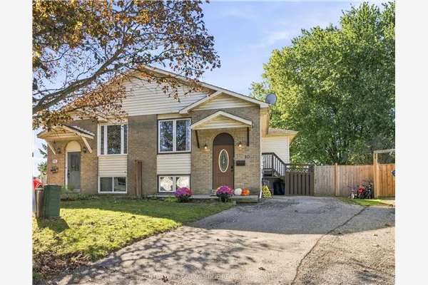 10 Fairbairn Court