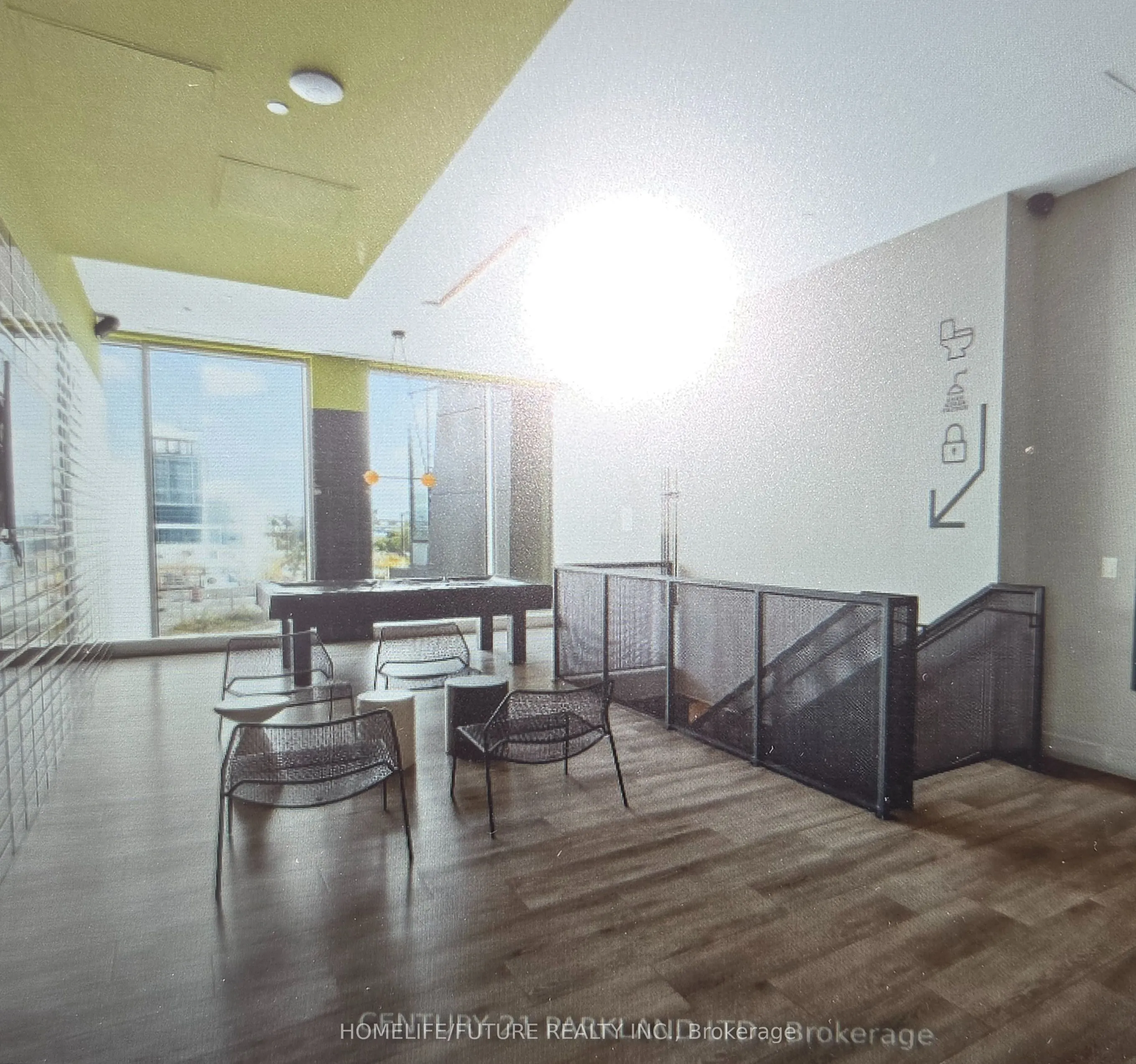 15 Baseball Place #724
