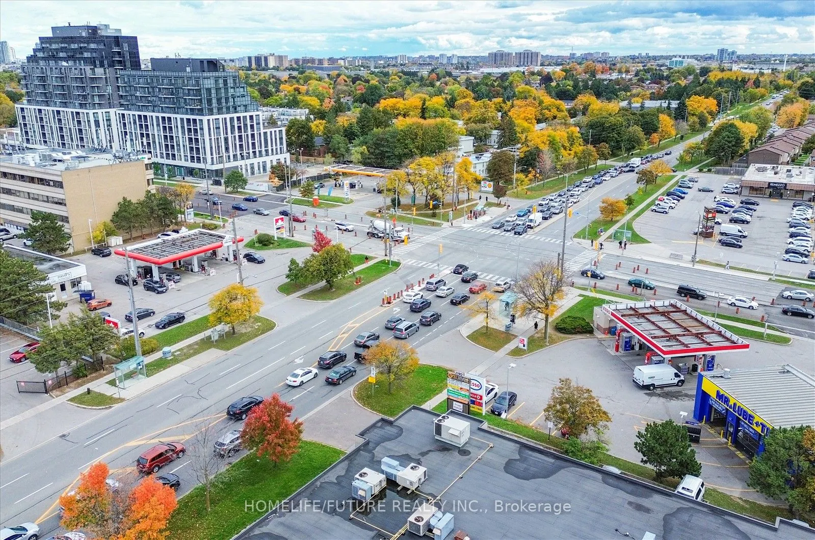 3260 Sheppard Avenue E #1906