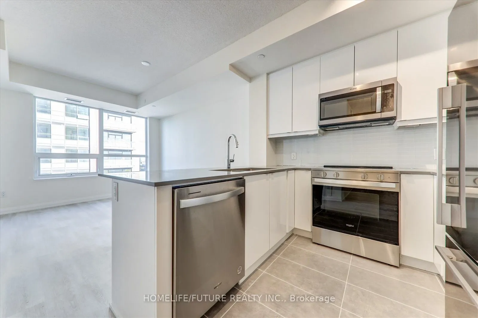 3260 Sheppard Avenue E #1906