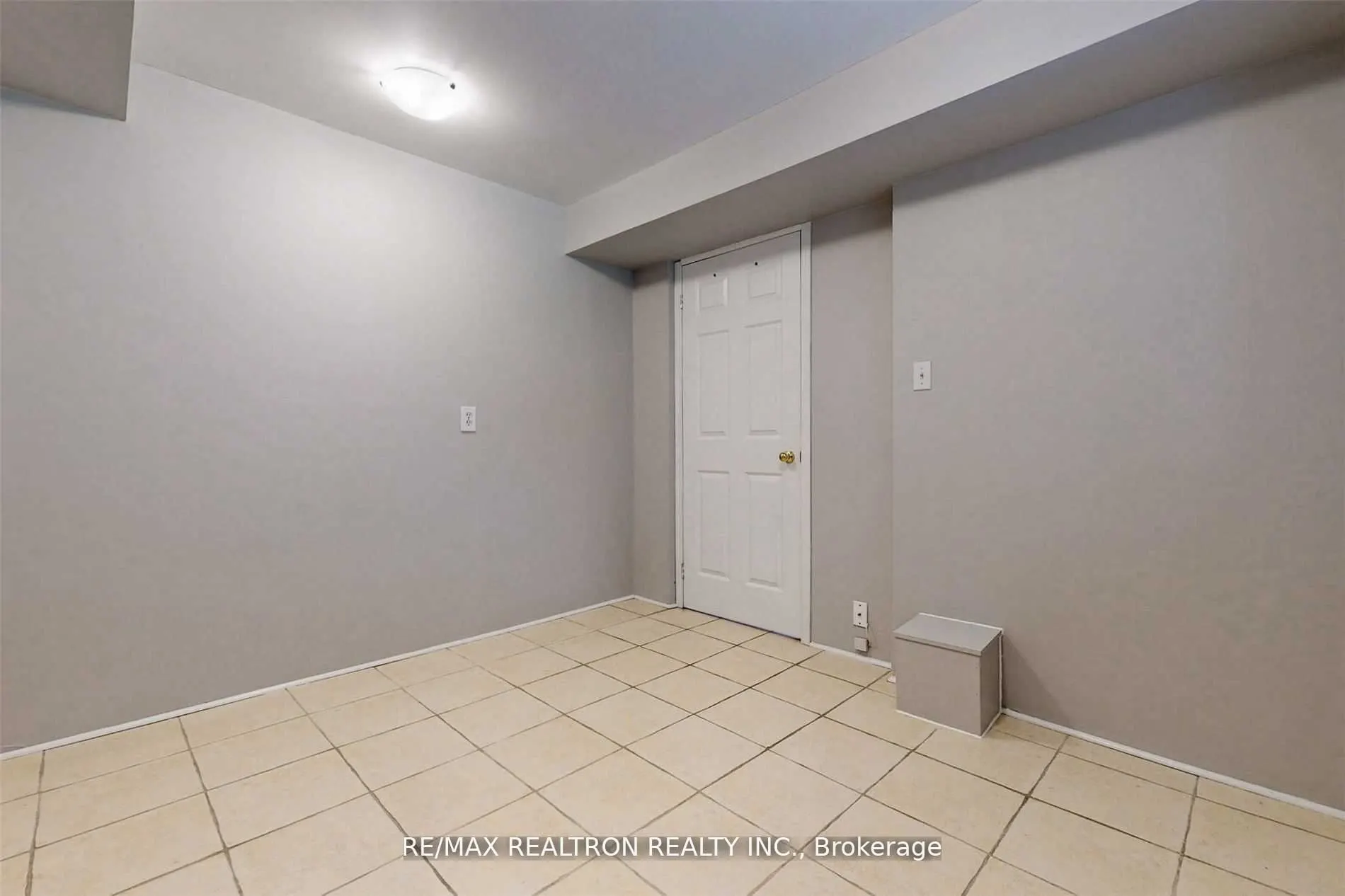 1250 Dartmoor Street ##Lower