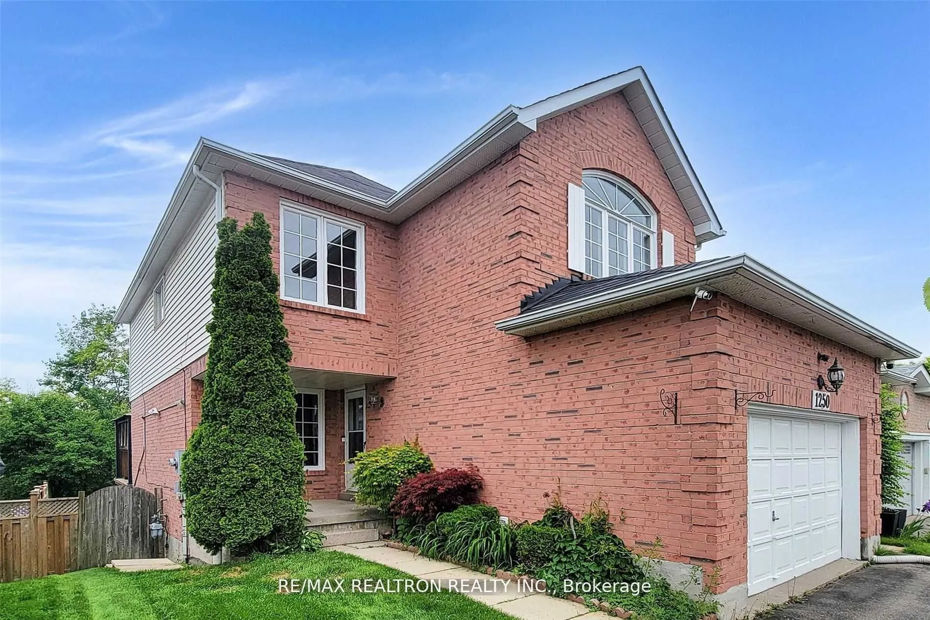 1250 Dartmoor Street ##Lower