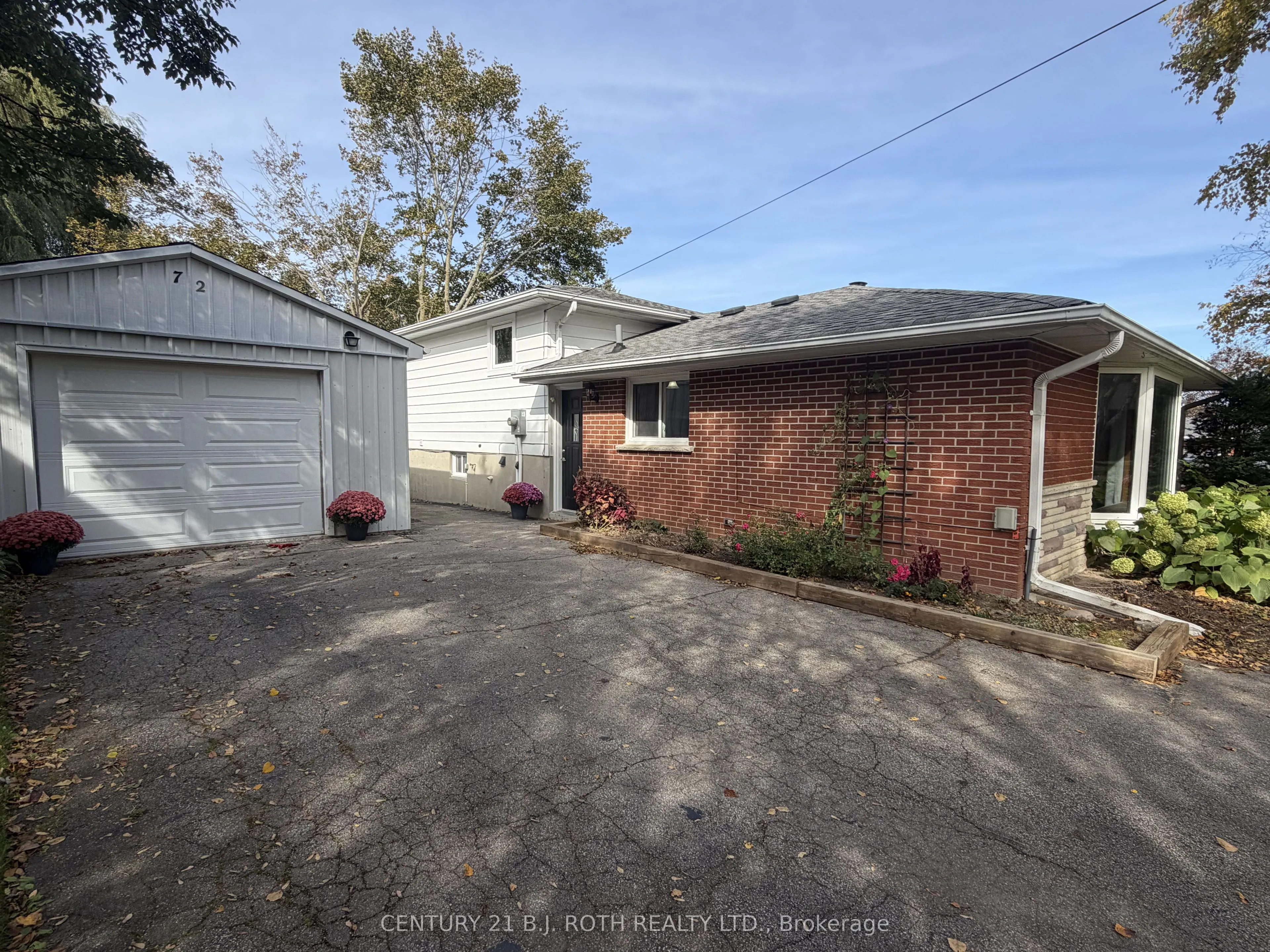 72 Allan Street