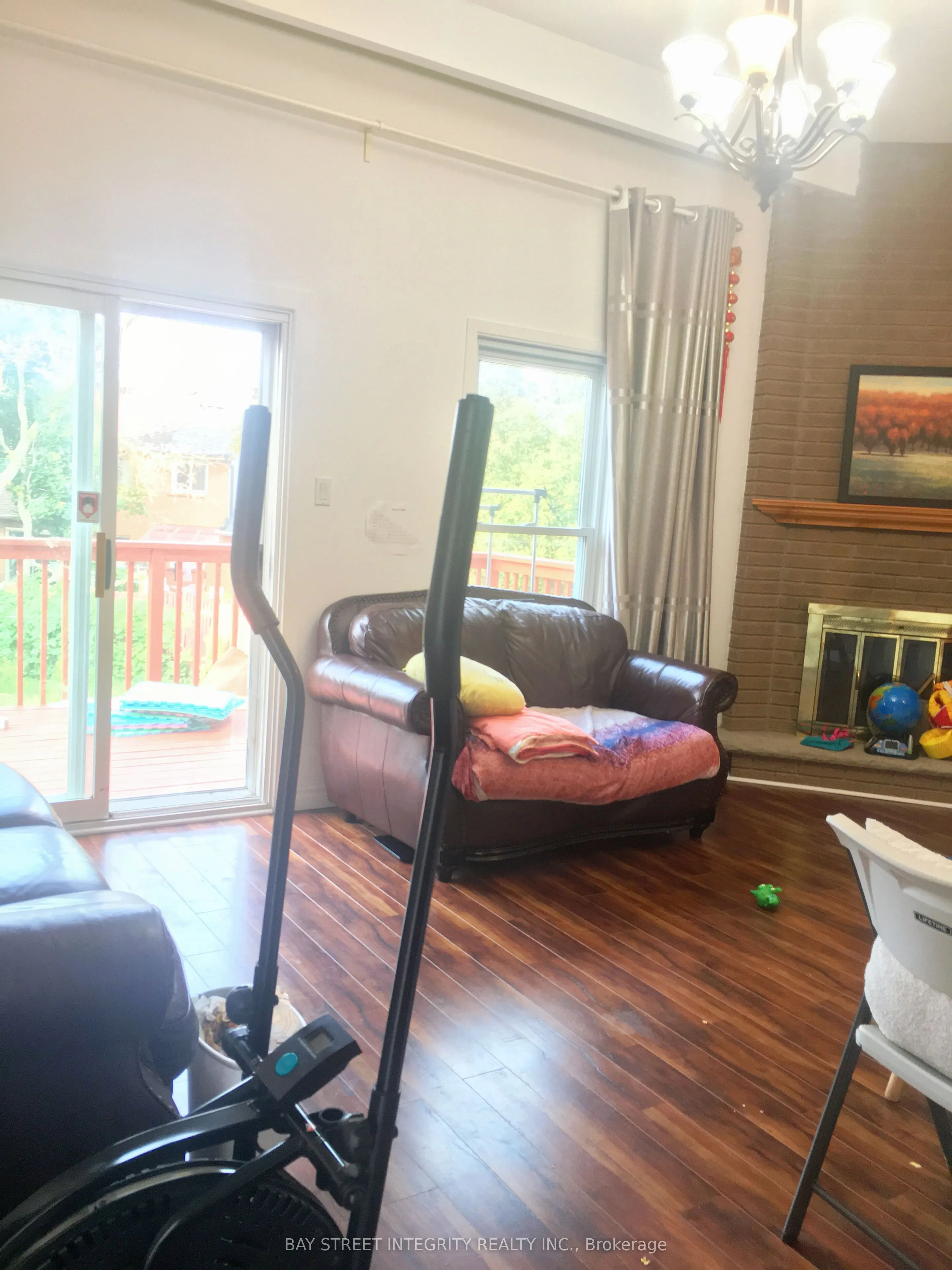 98 Carolbreen Square #Upper